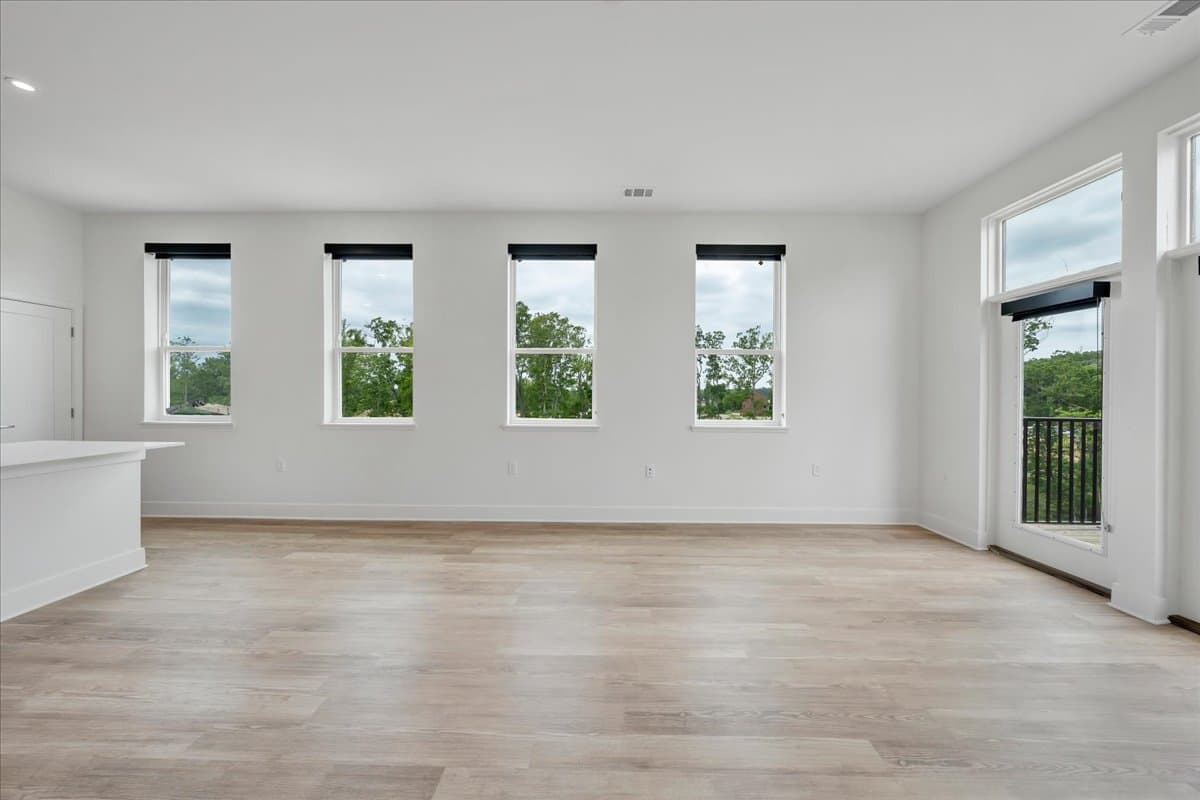 Luxe 360 on Centerpointe 15 of 88