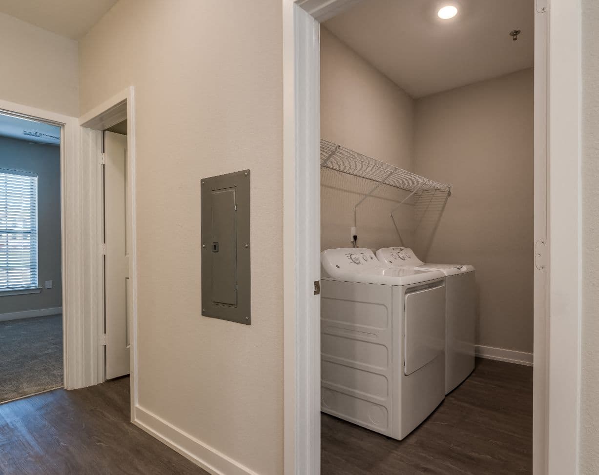Emerald Creek Apartments 23 of 60