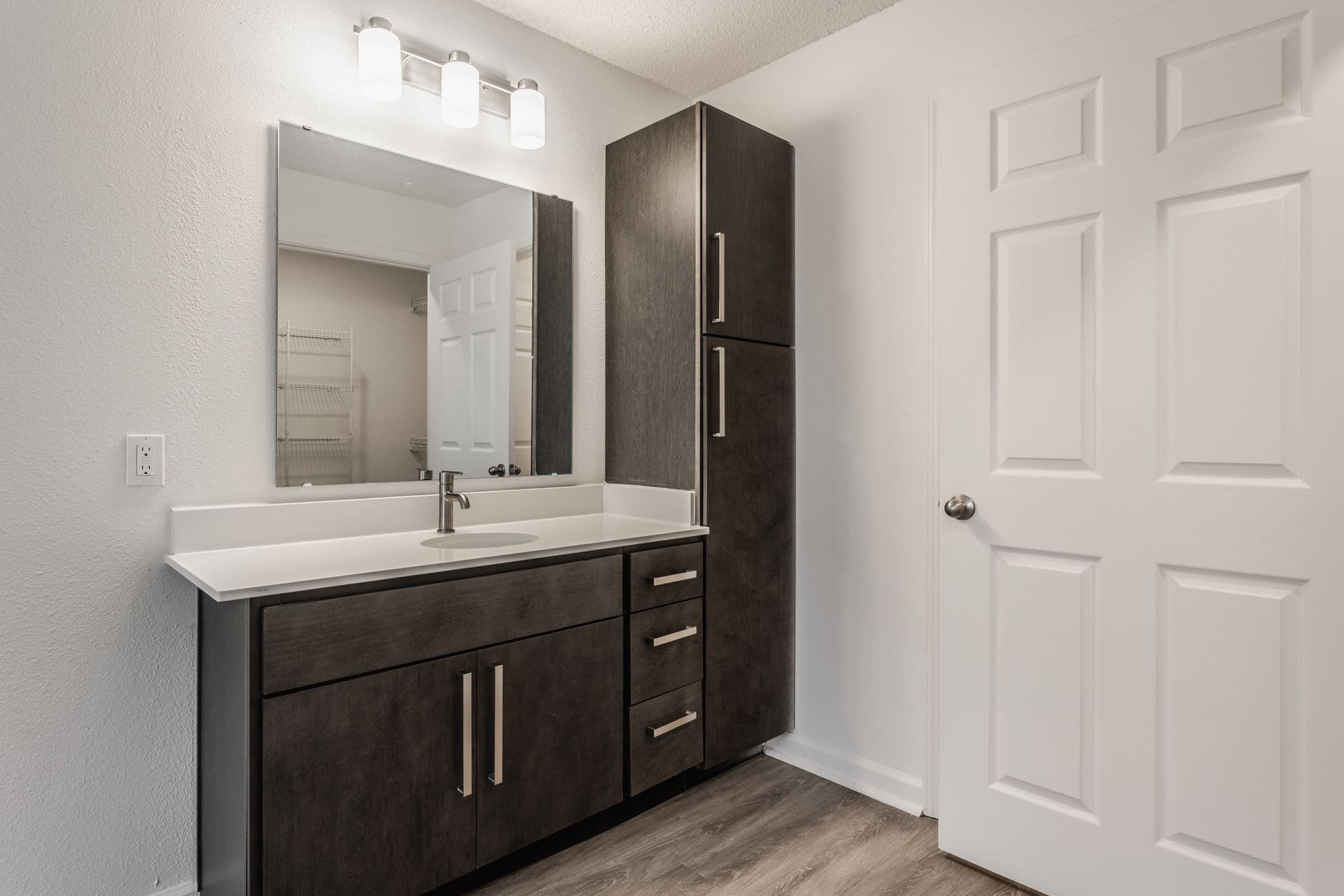 Latitudes Apartments 10 of 58