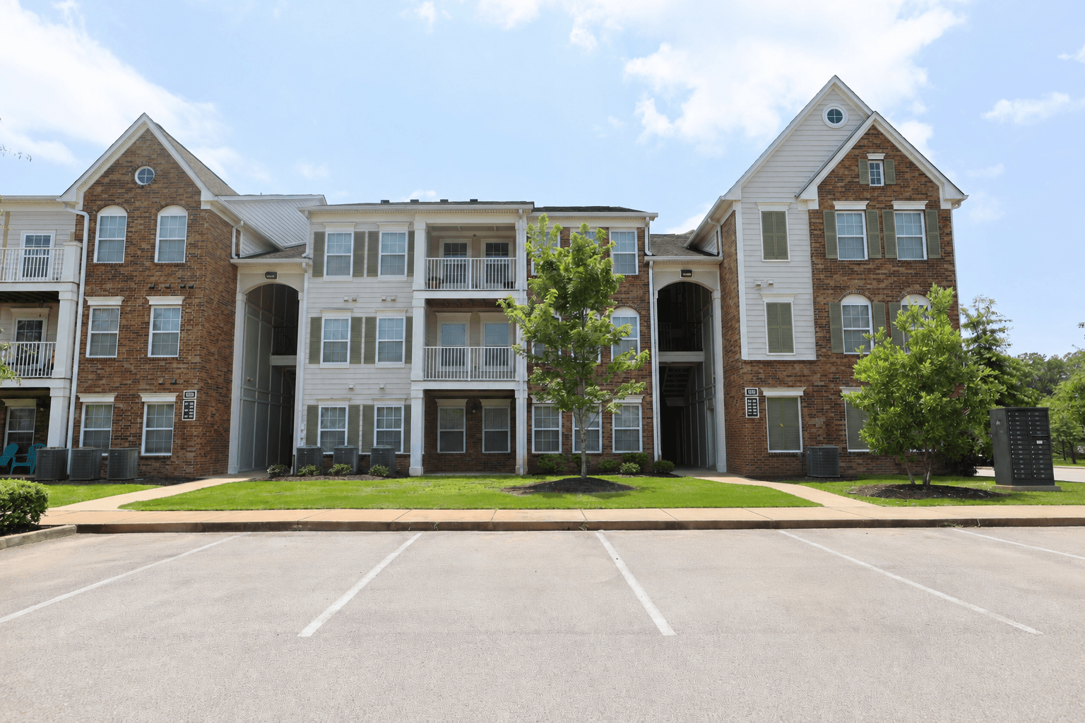 Irene Woods Apartments 5 of 21
