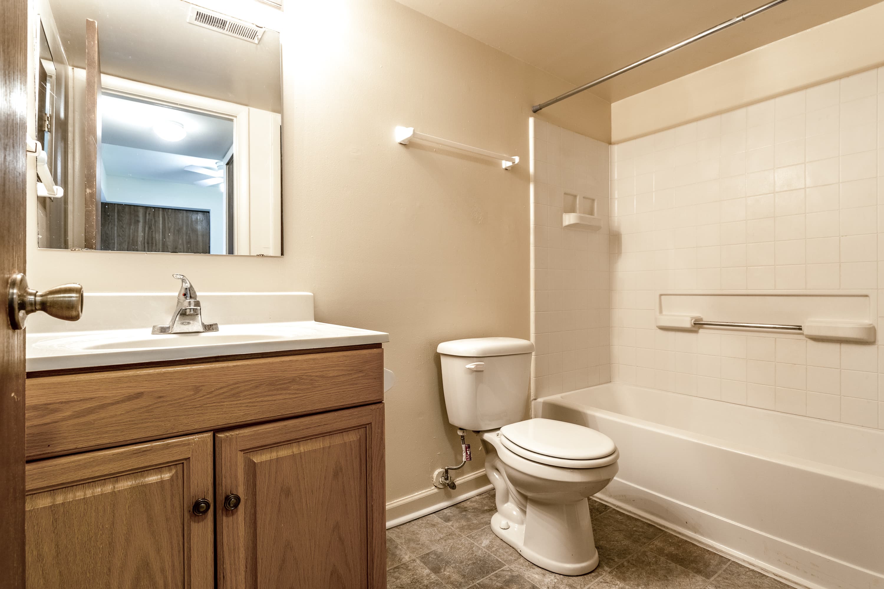 Bay Pointe Apartments 15 of 50