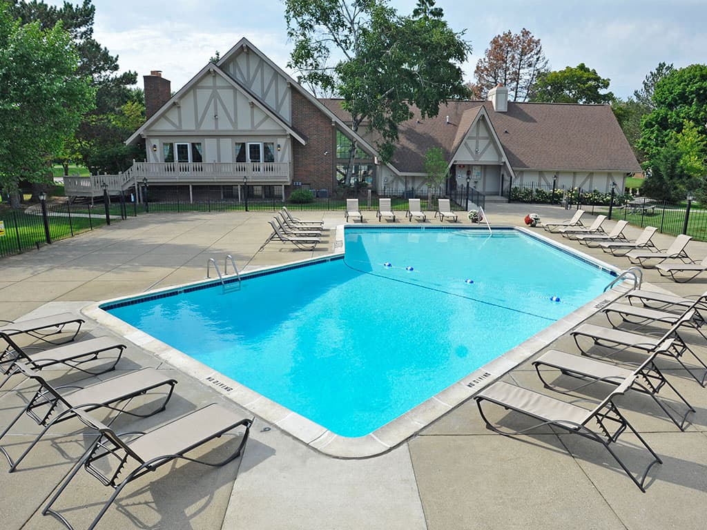 Rivers Edge Apartments 6 of 12