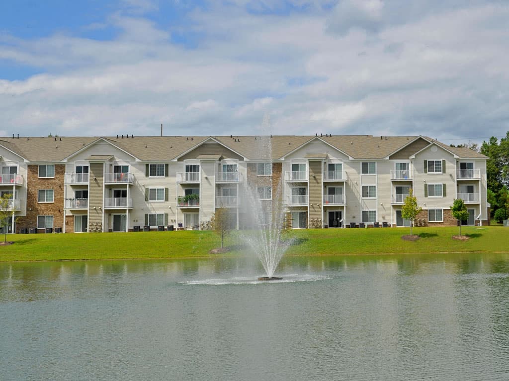Killian Lakes Apartments and Townhomes 34 of 42