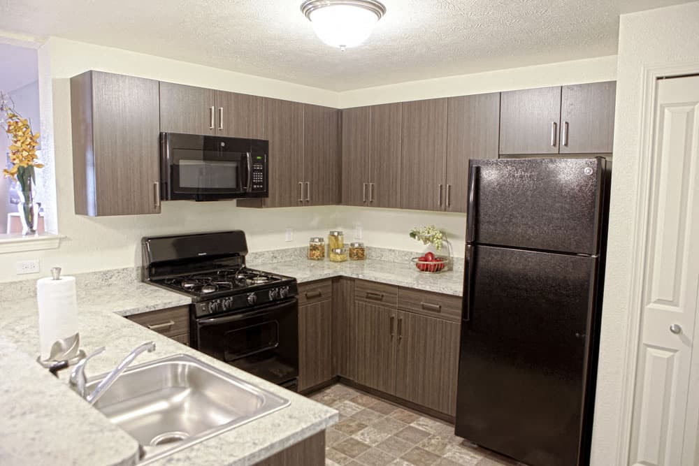 Andover Pointe Apartment Homes 8 of 43