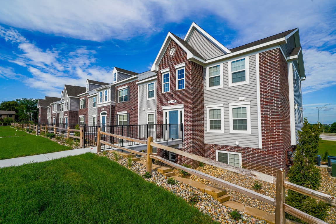 Andover Pointe Apartment Homes 35 of 43