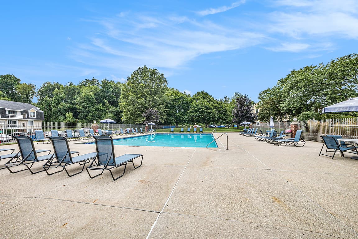 Apple Ridge Apartments 27 of 43