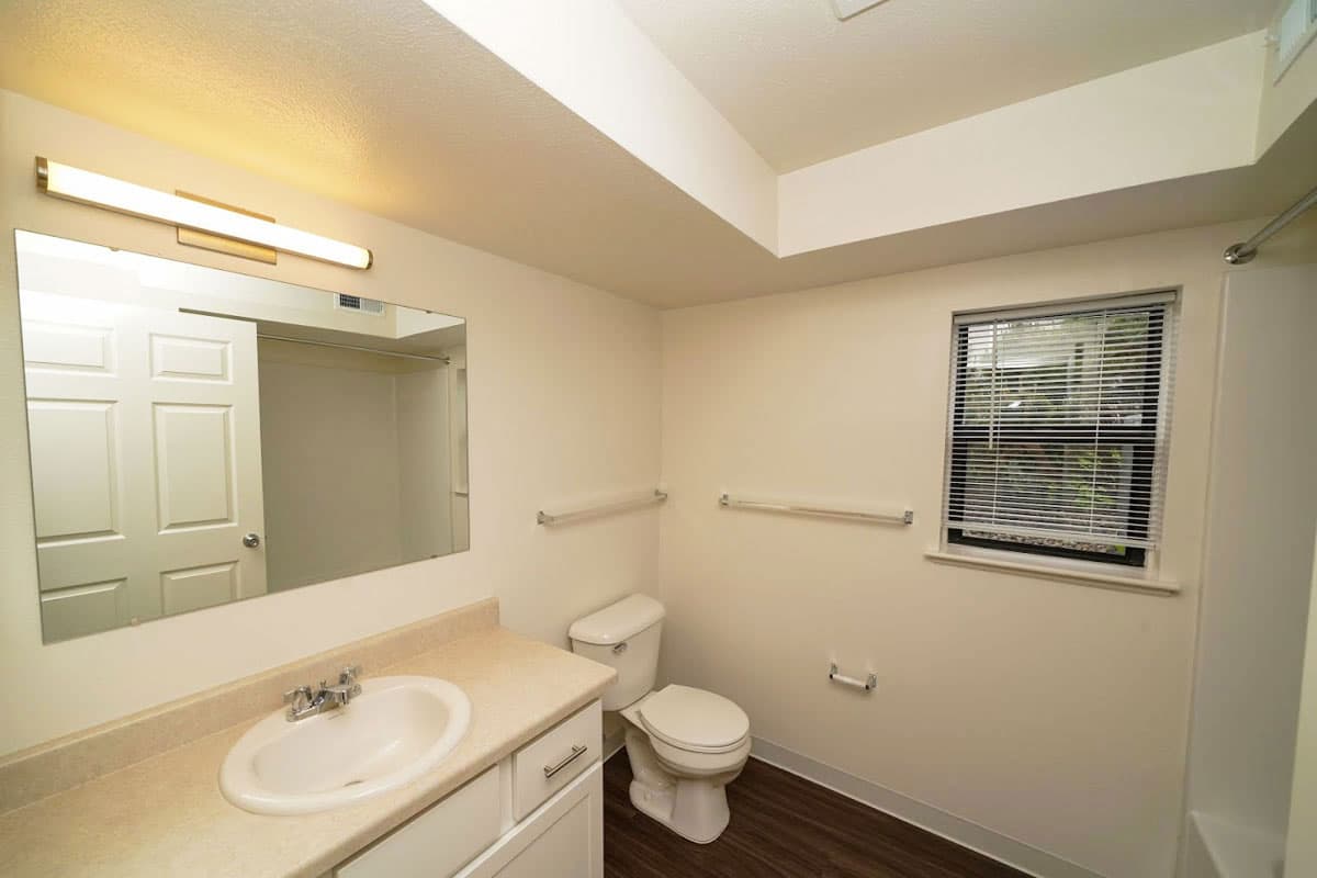Arbor Lakes Apartments 10 of 48