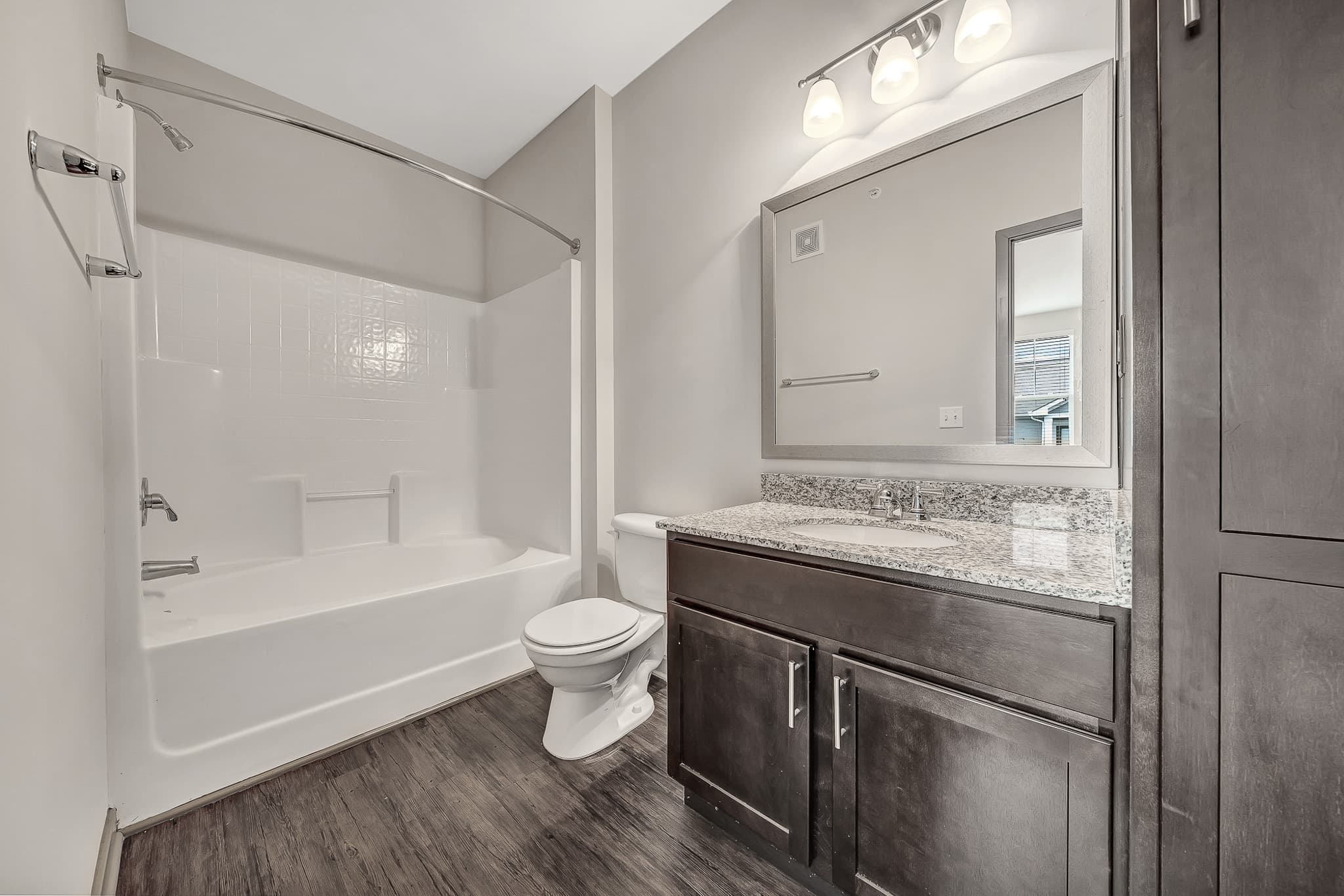 Avellan Springs Apartments 12 of 47