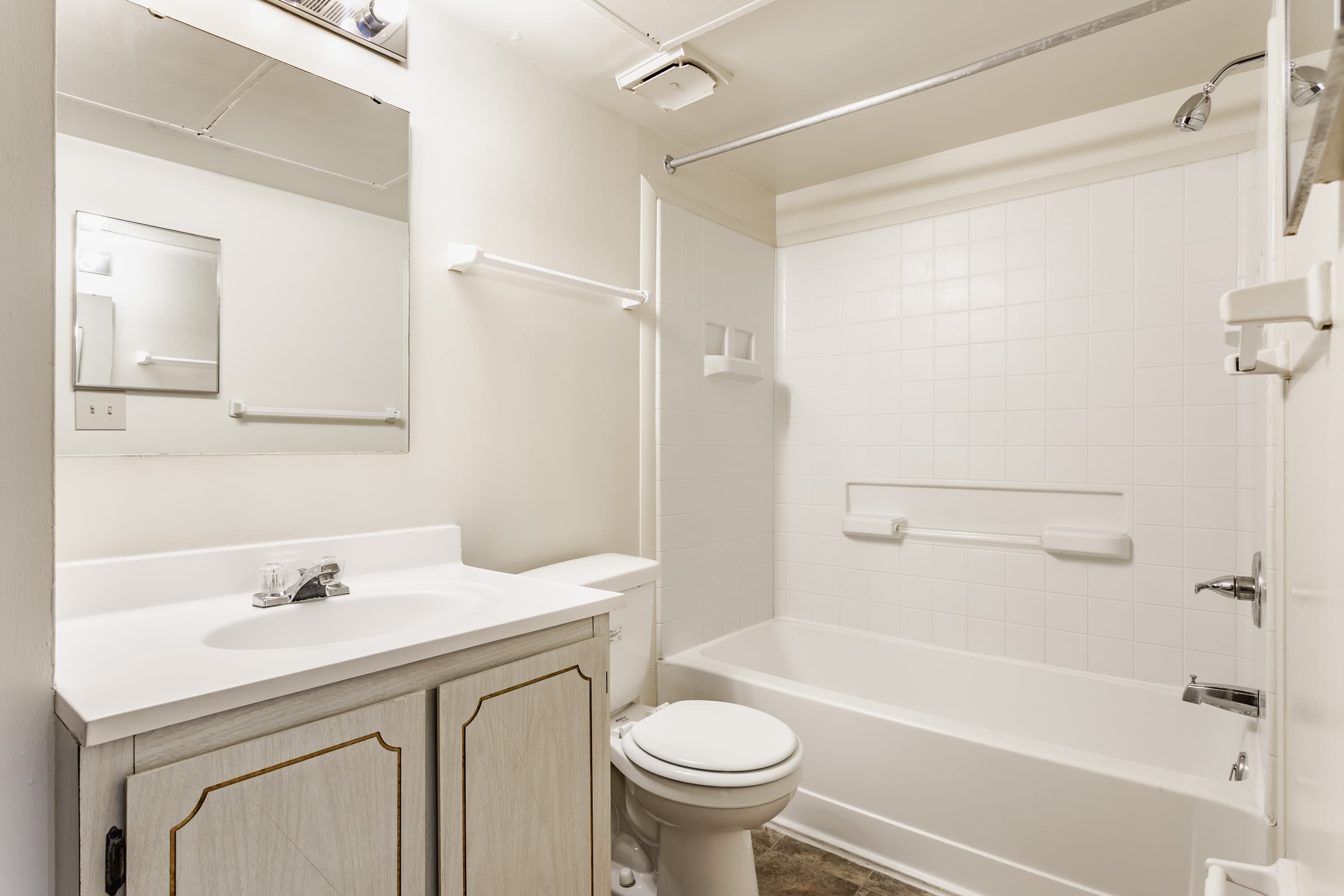 Bavarian Village Apartments 23 of 47