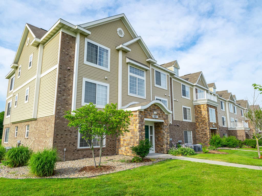 Colonial Pointe at Fairview Apartments 37 of 41