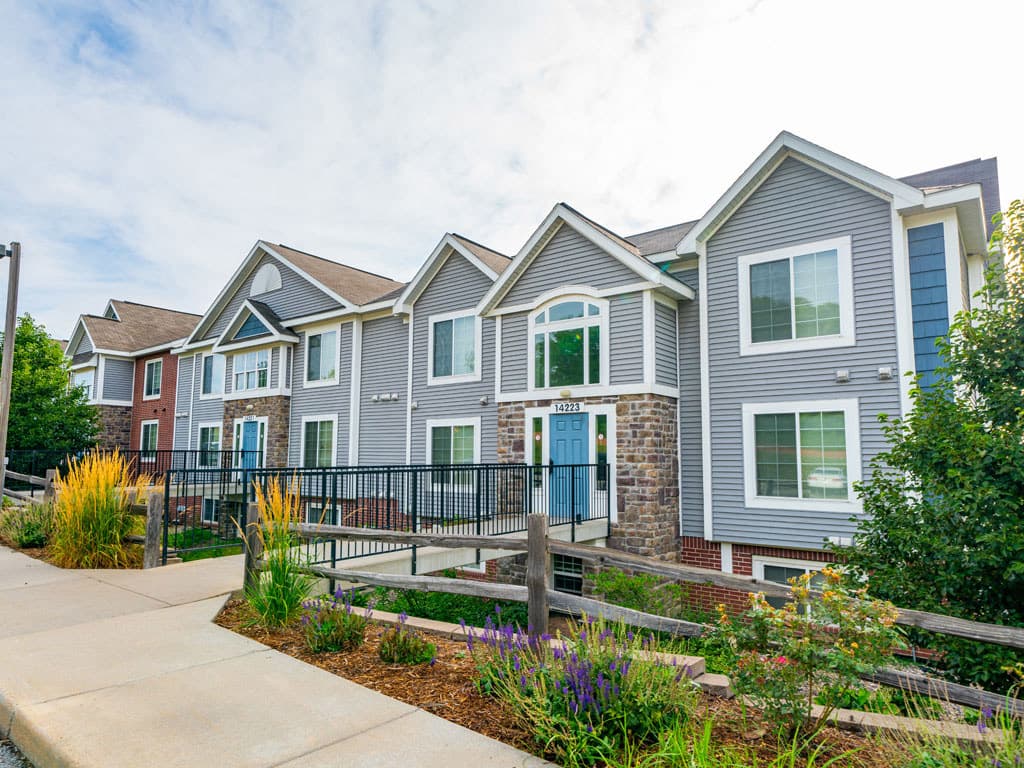 Colonial Pointe at Fairview Apartments 40 of 41