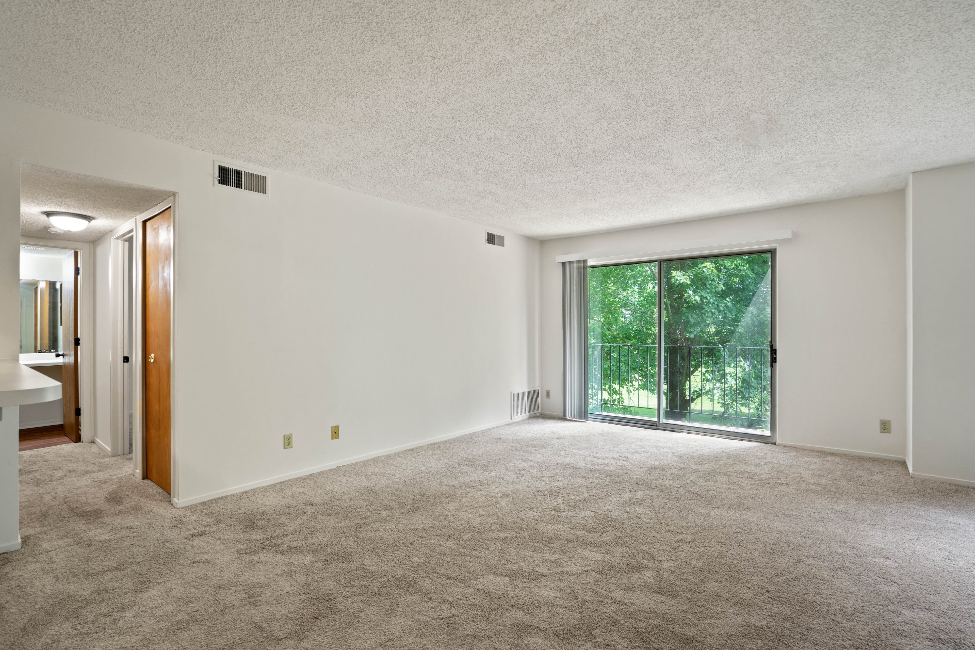 Beacon Hill and Great Oaks Apartments 11 of 29