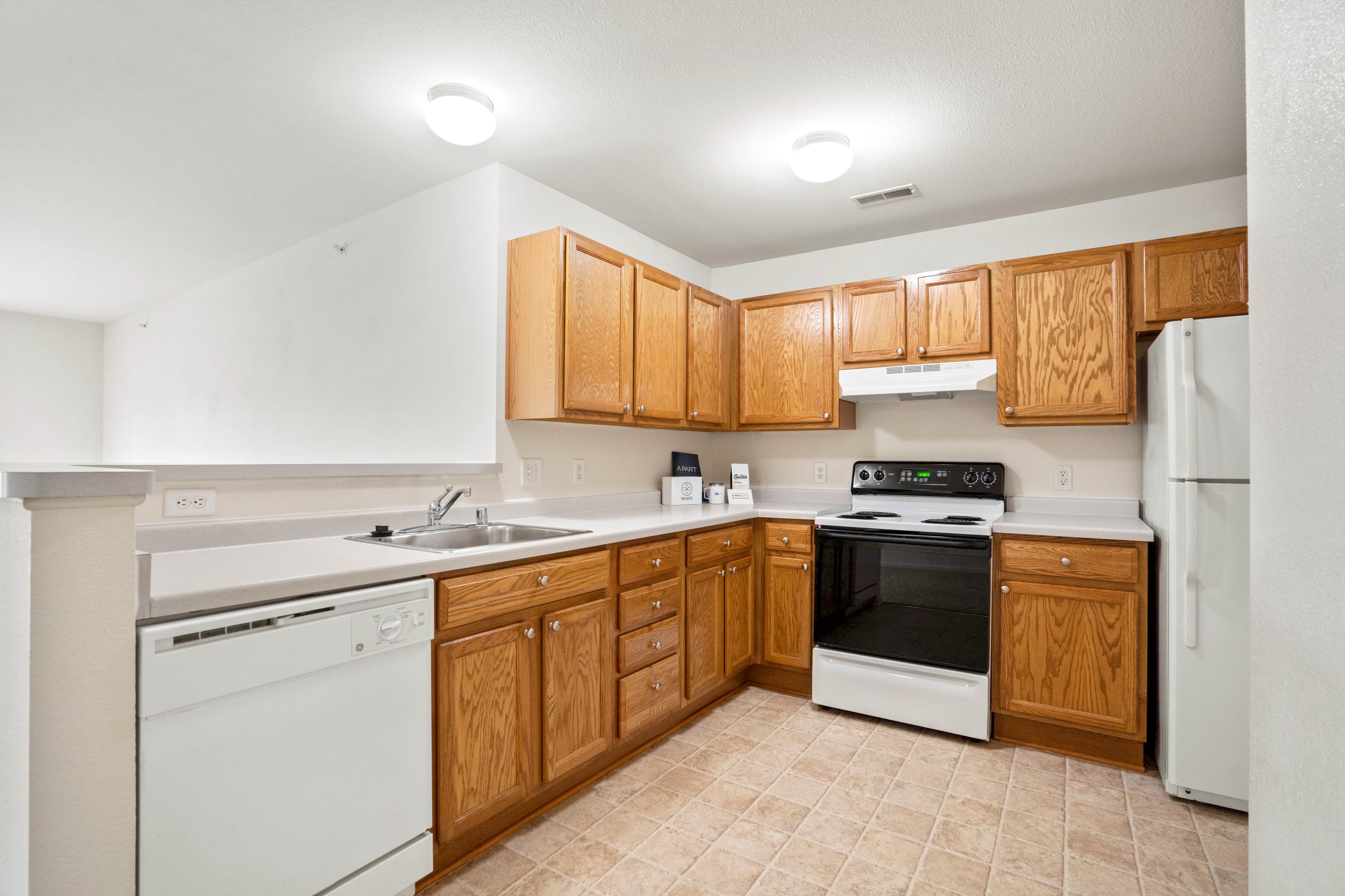 Towne Lakes Apartments 2 of 33