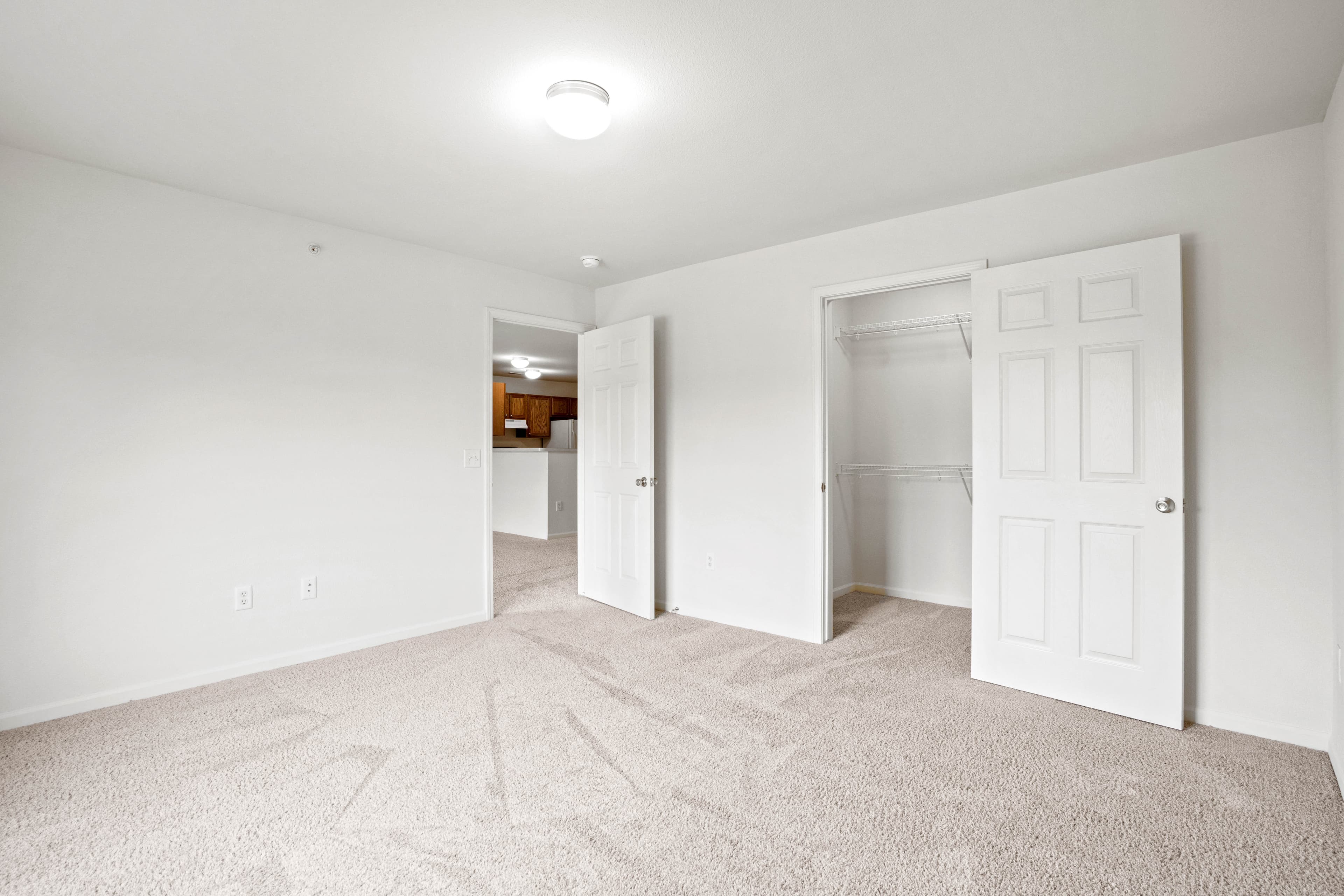 Towne Lakes Apartments 8 of 33
