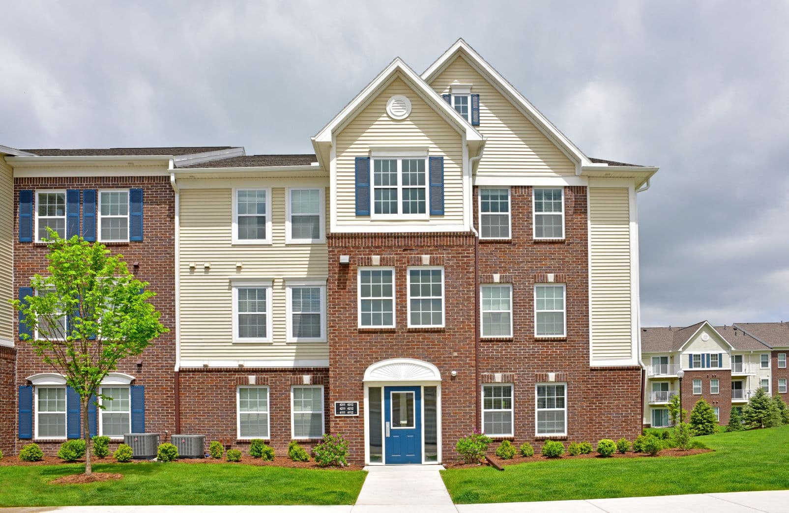 River Hills Apartments 38 of 58