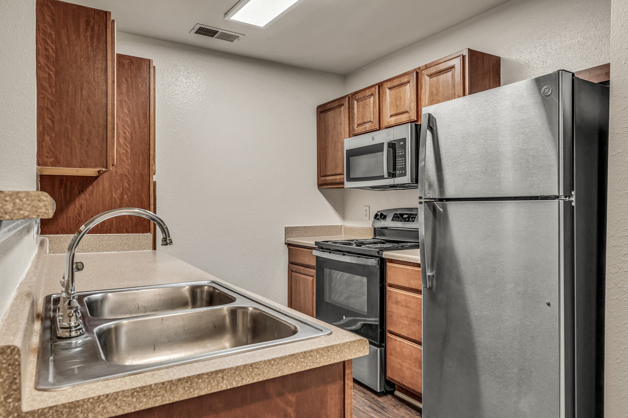 Enclave Apartments 7 of 42
