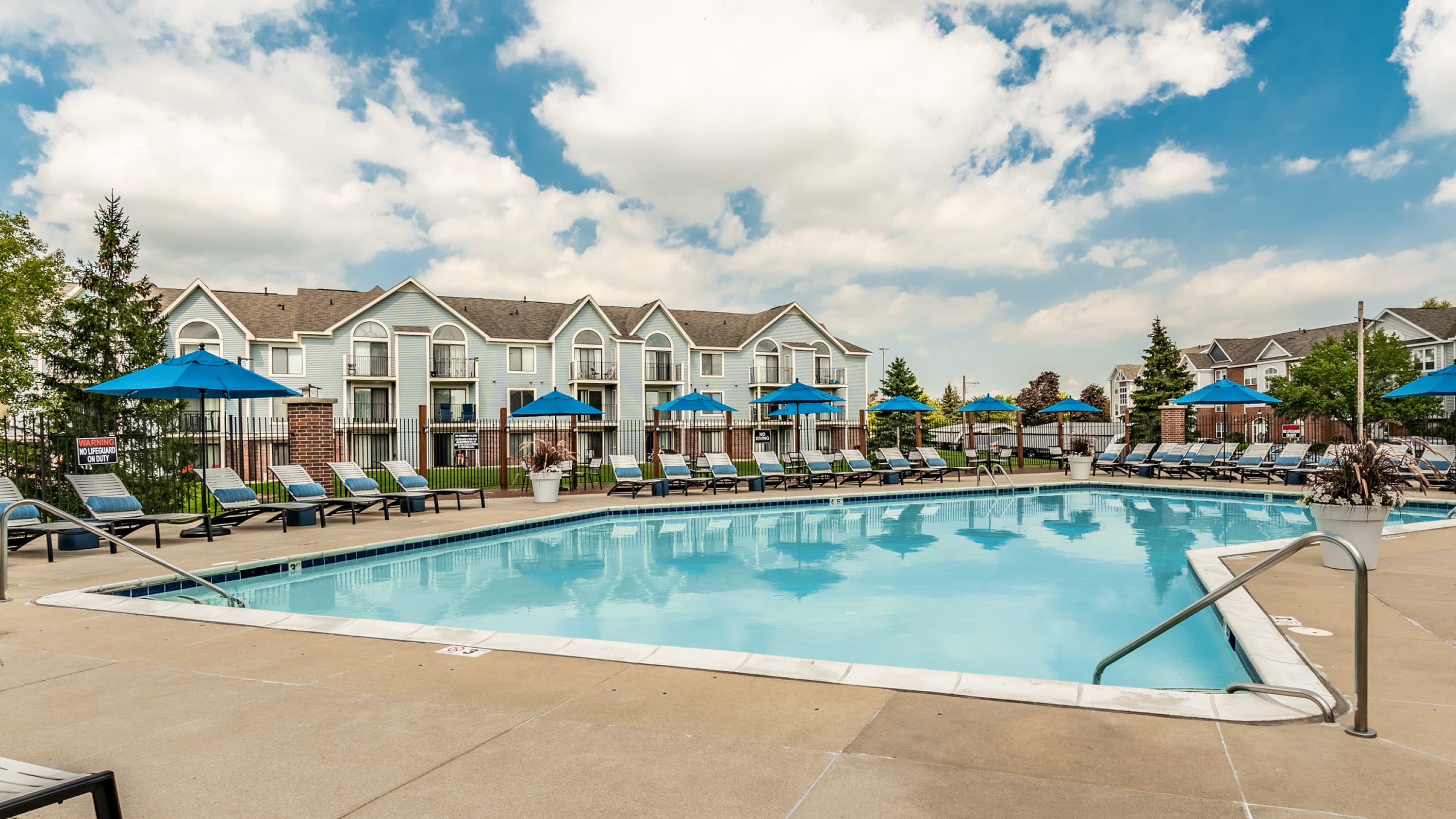 Huntington Cove Apartments 32 of 40