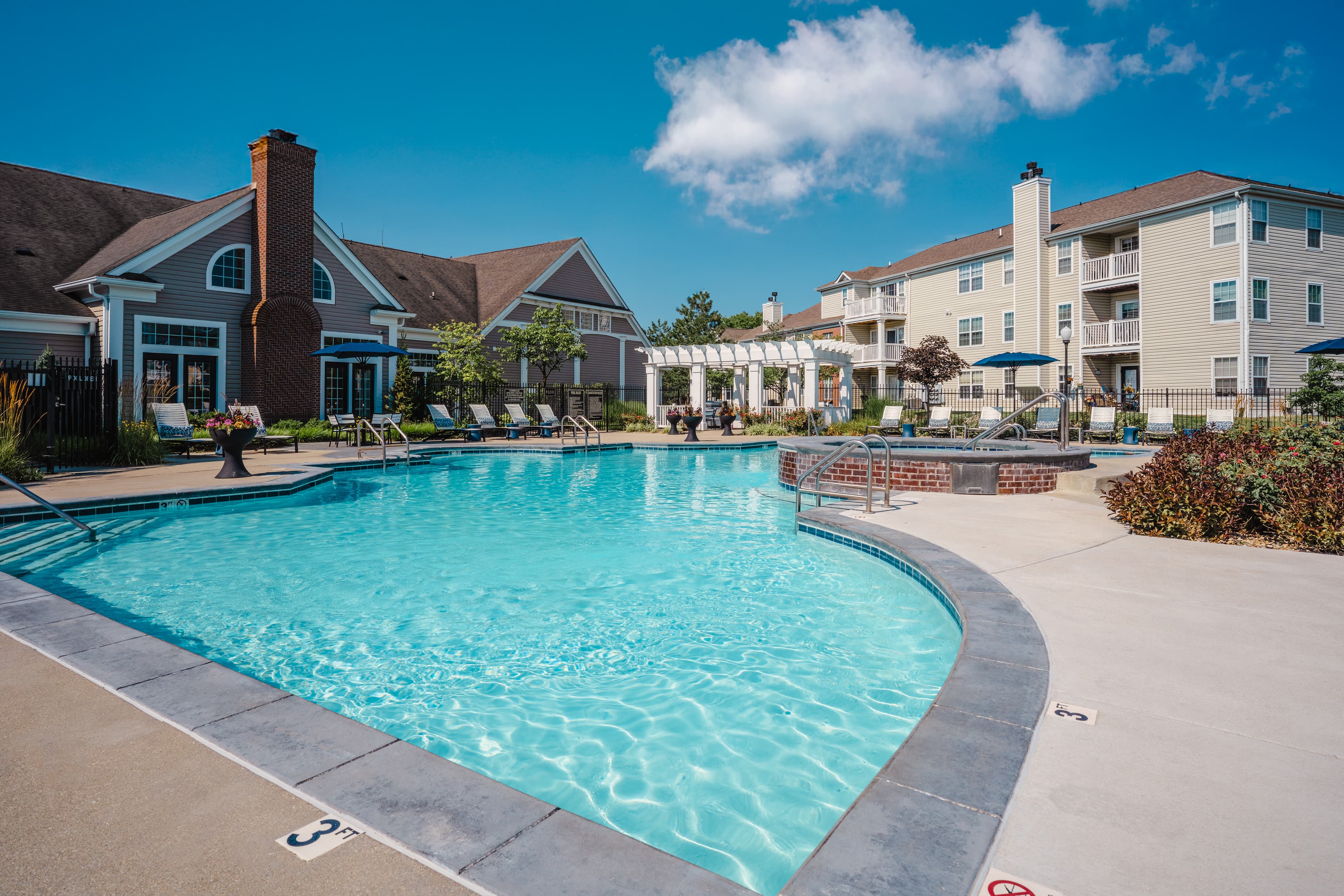 Latitudes Apartments 49 of 58