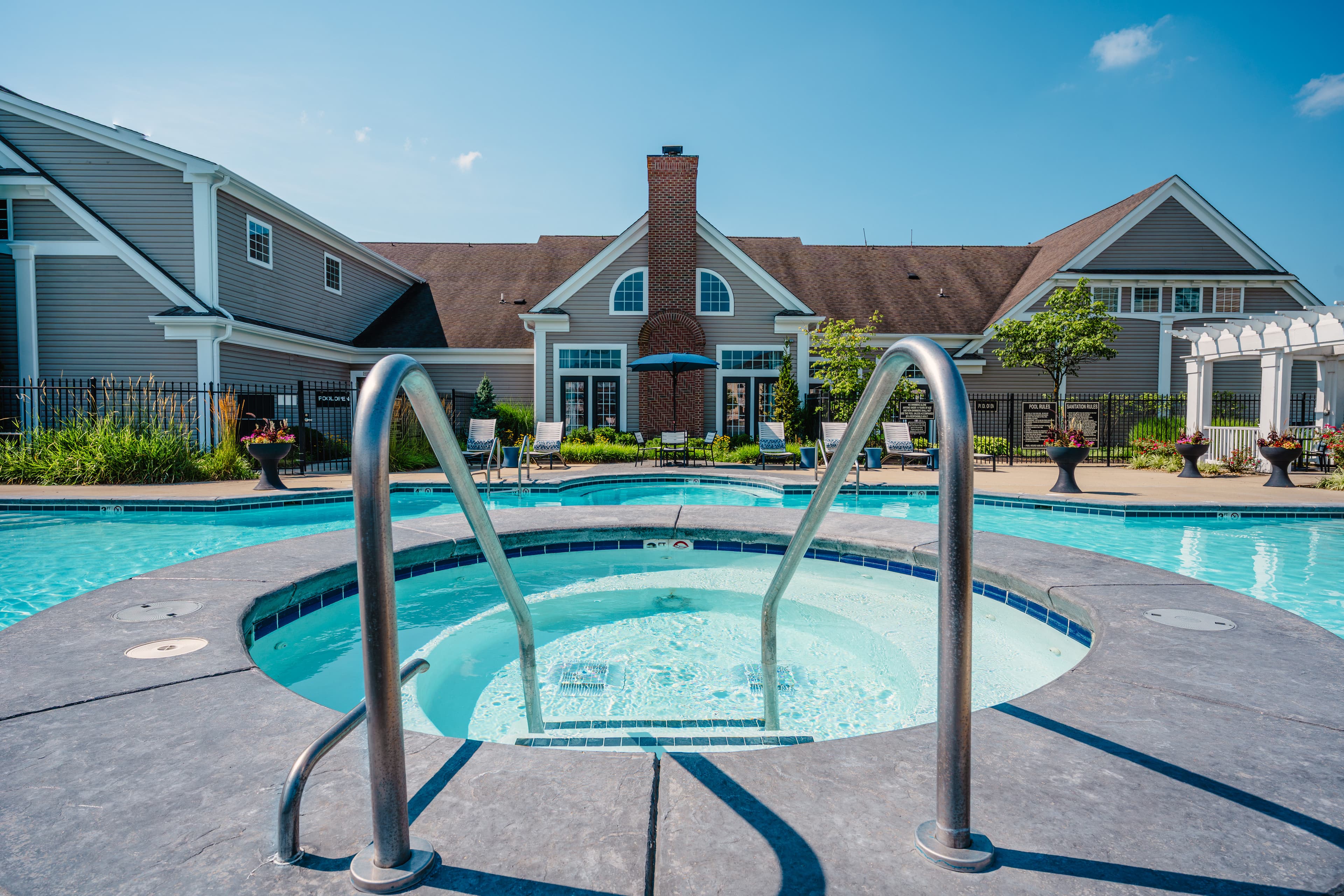 Latitudes Apartments 46 of 58