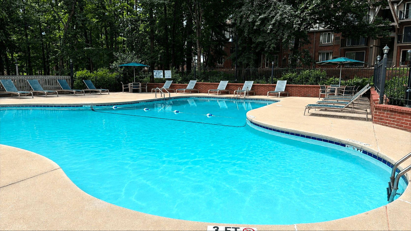 Laurel Woods Apartments 24 of 31