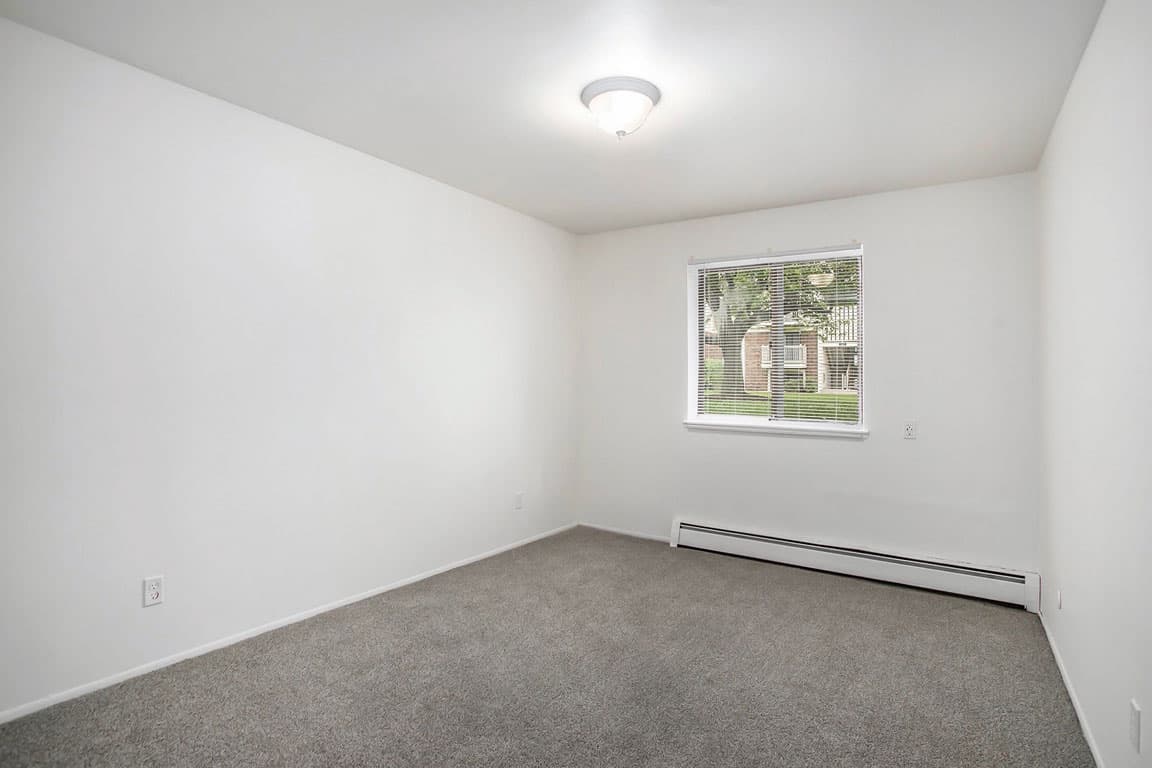 Fairlane Apartments 23 of 52