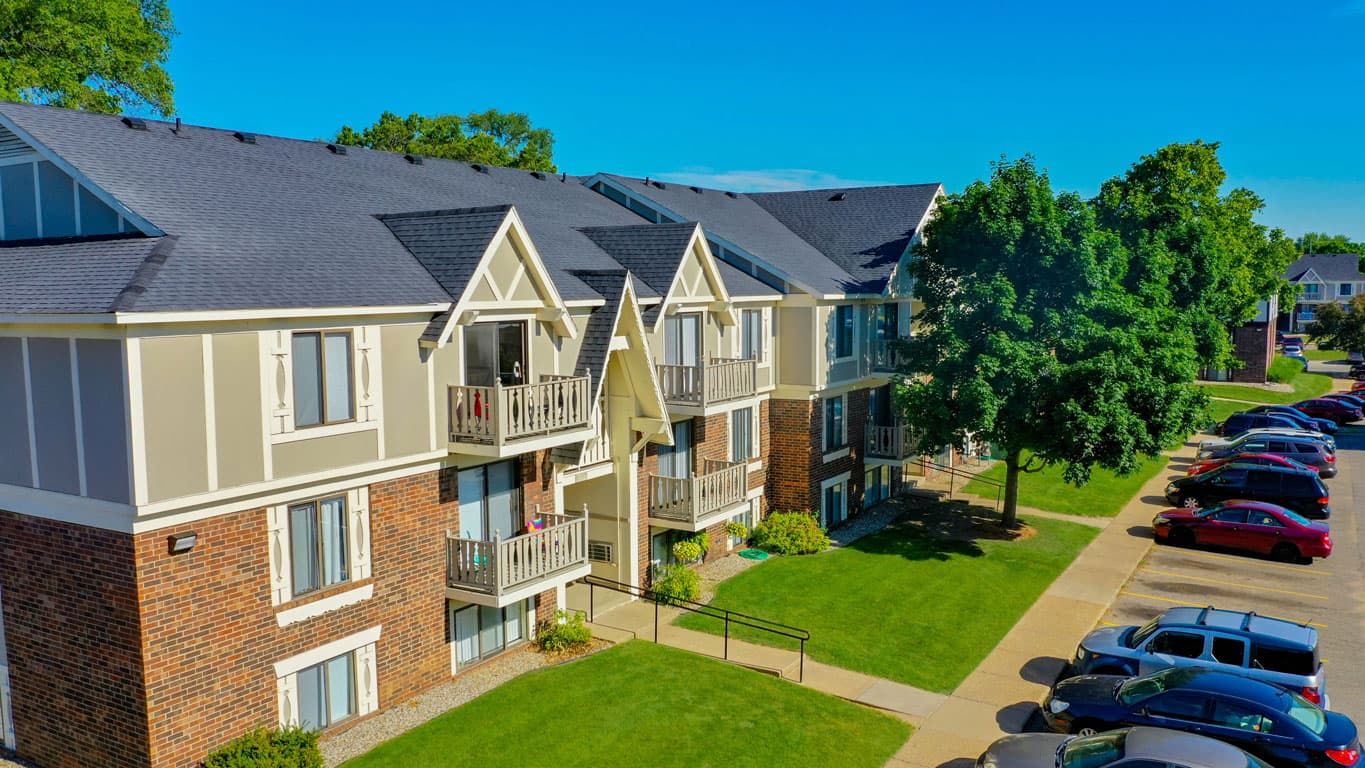 Fairlane Apartments 47 of 52