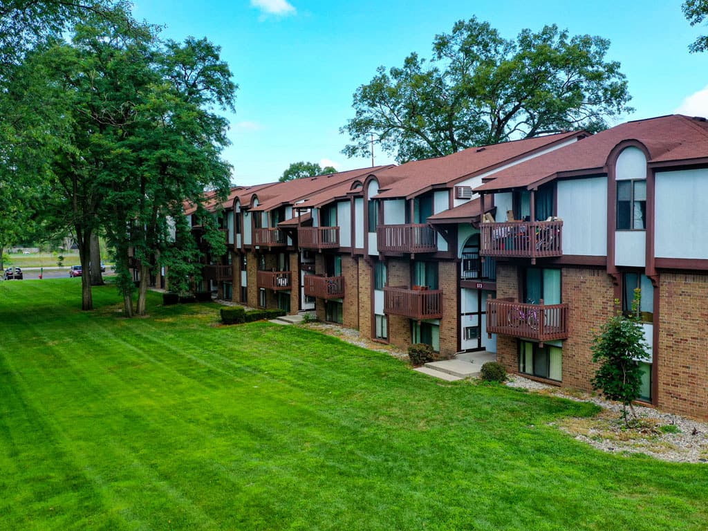 Glen Oaks Apartments 20 of 25