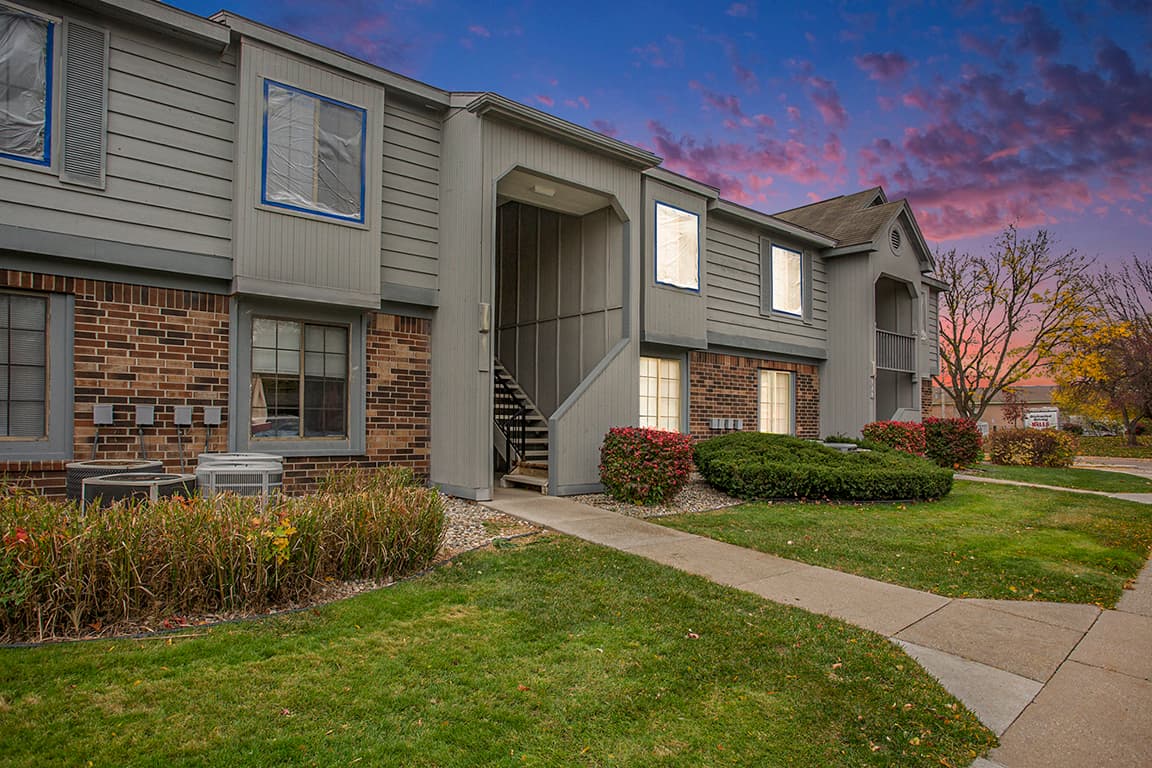 Hampton Lakes Apartments 49 of 51