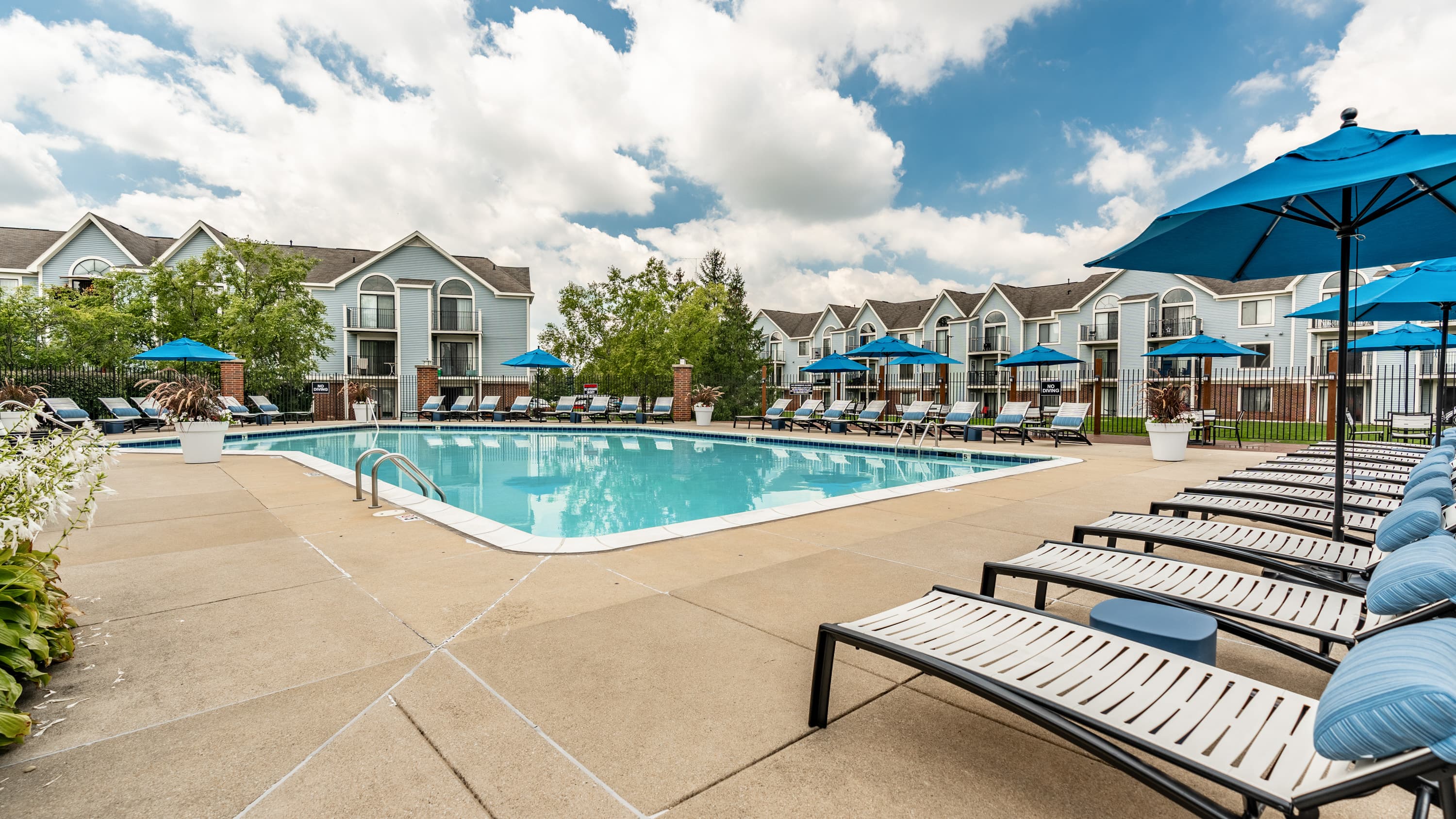 Huntington Cove Apartments 31 of 40