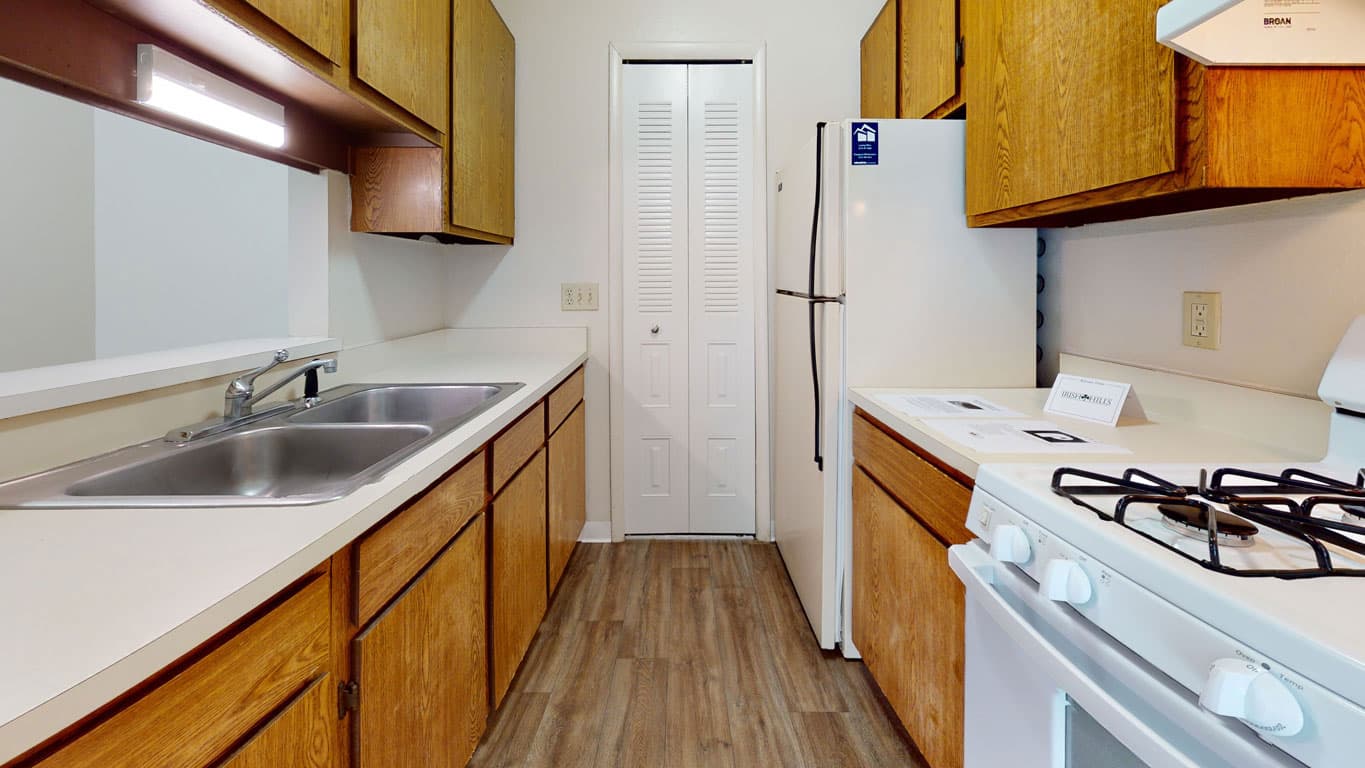 Irish Hills Apartments 21 of 41