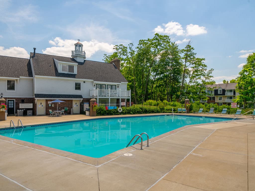 Irish Hills Apartments 32 of 41