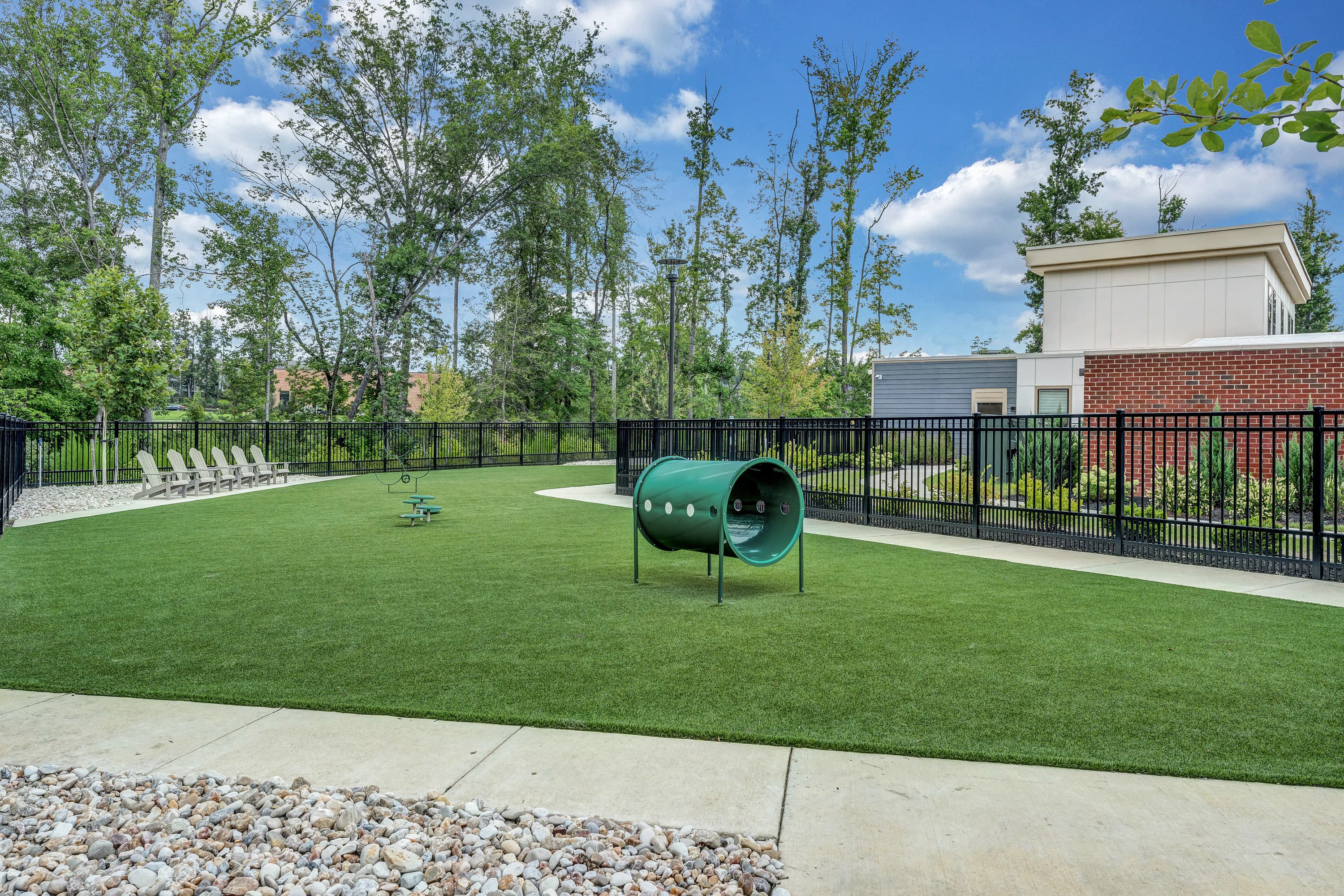 Luxe 360 on Centerpointe 78 of 88