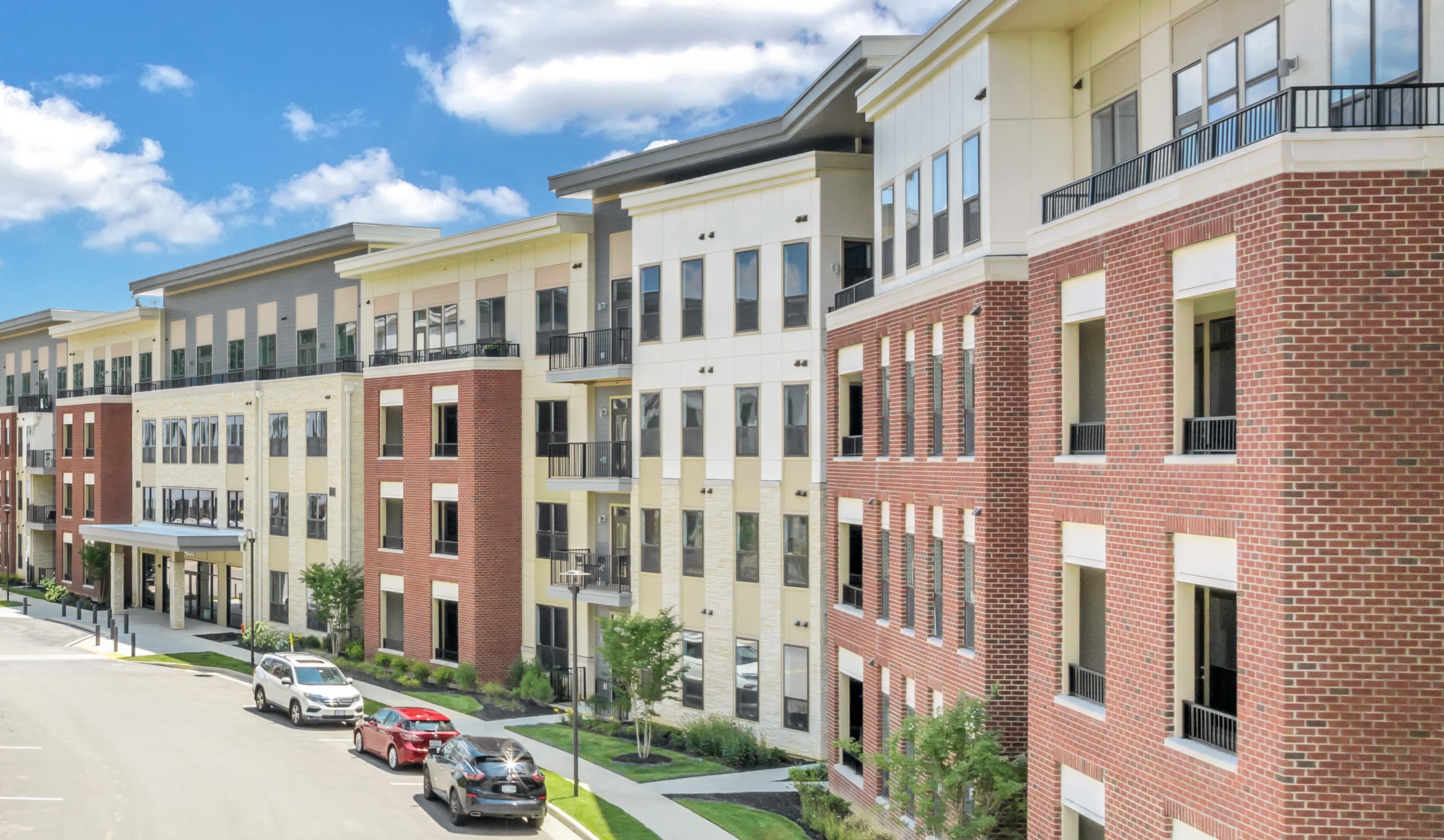Luxe 360 on Centerpointe 83 of 88