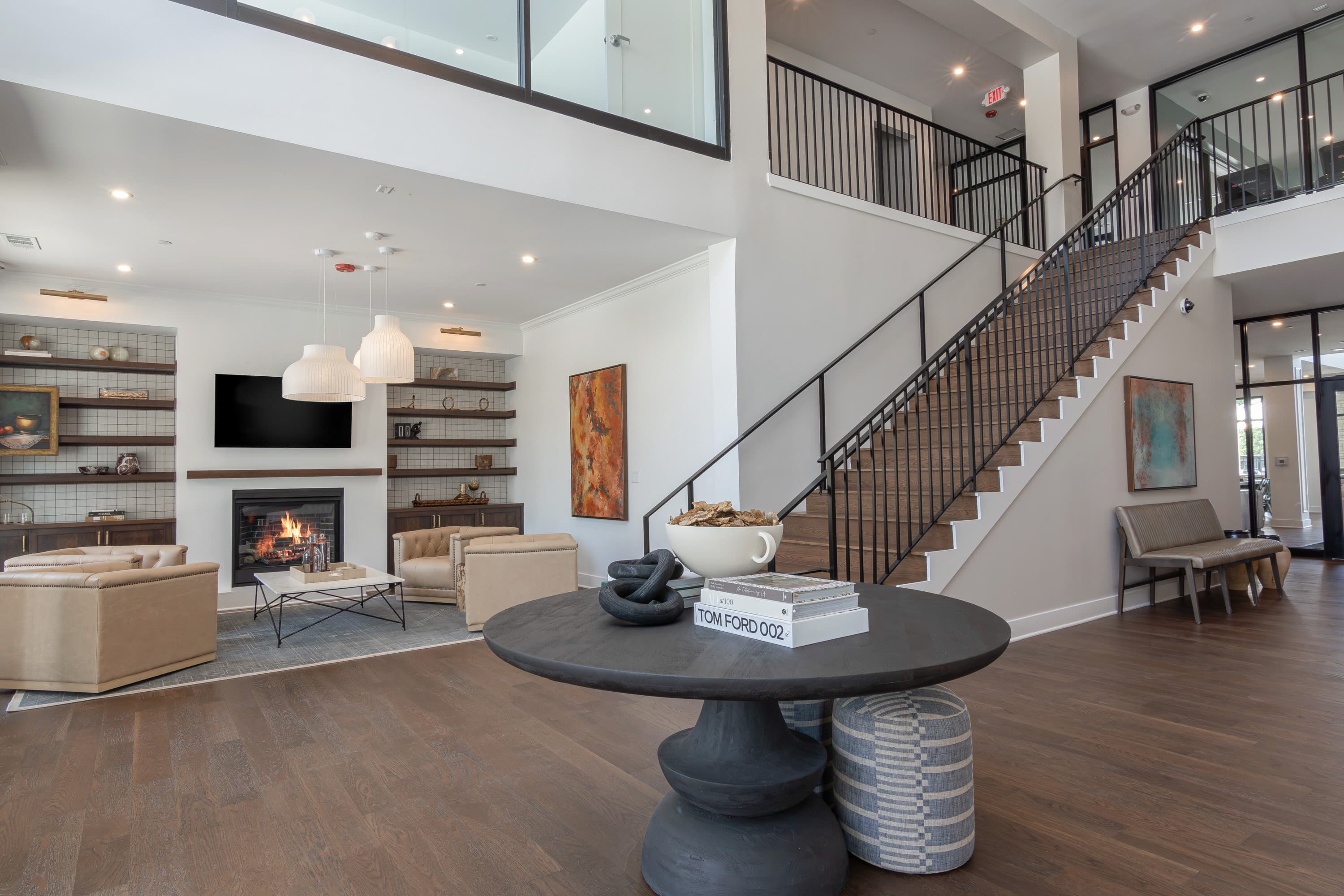 Luxe 360 on Centerpointe 33 of 88