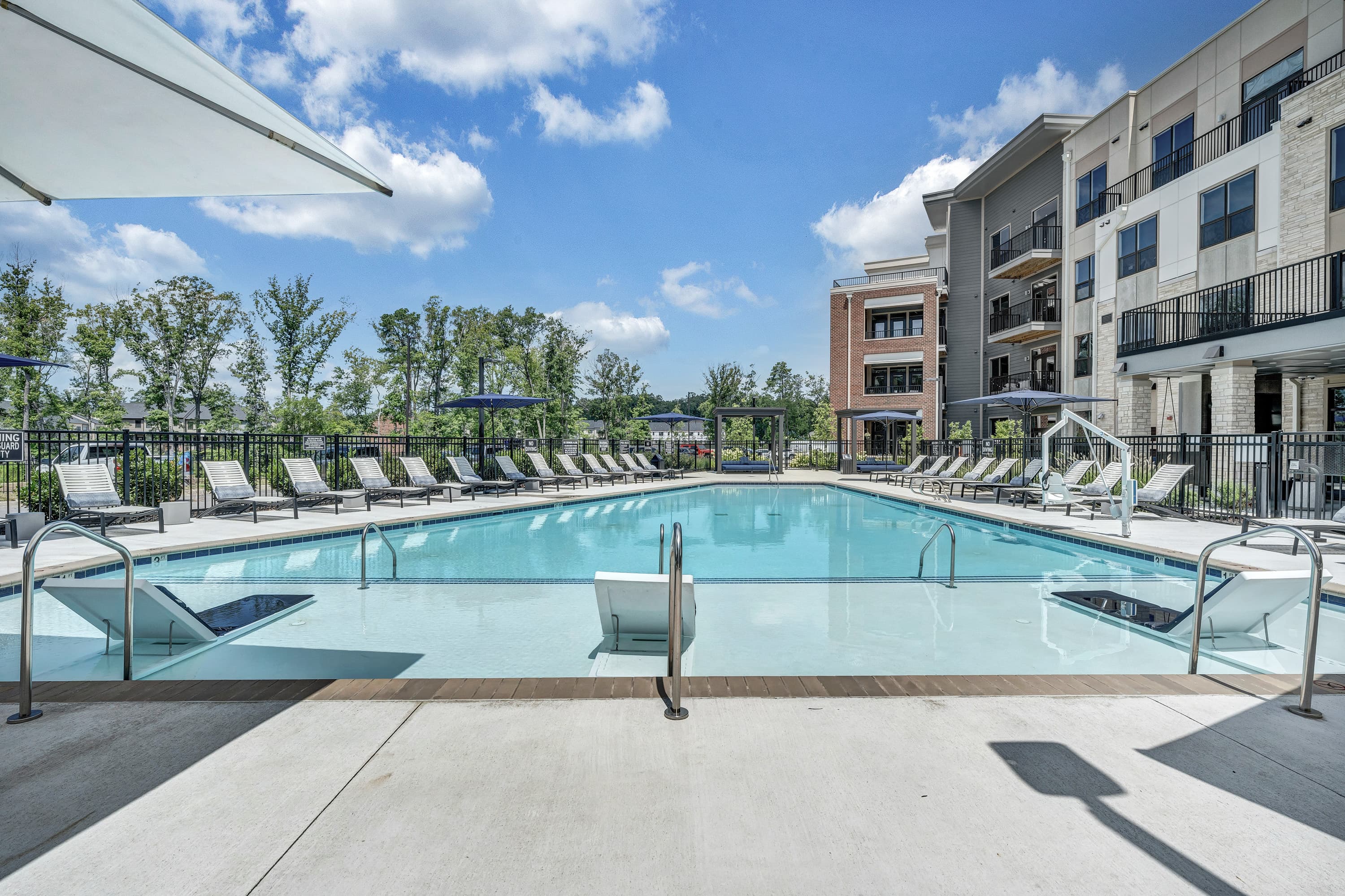Luxe 360 on Centerpointe 57 of 88