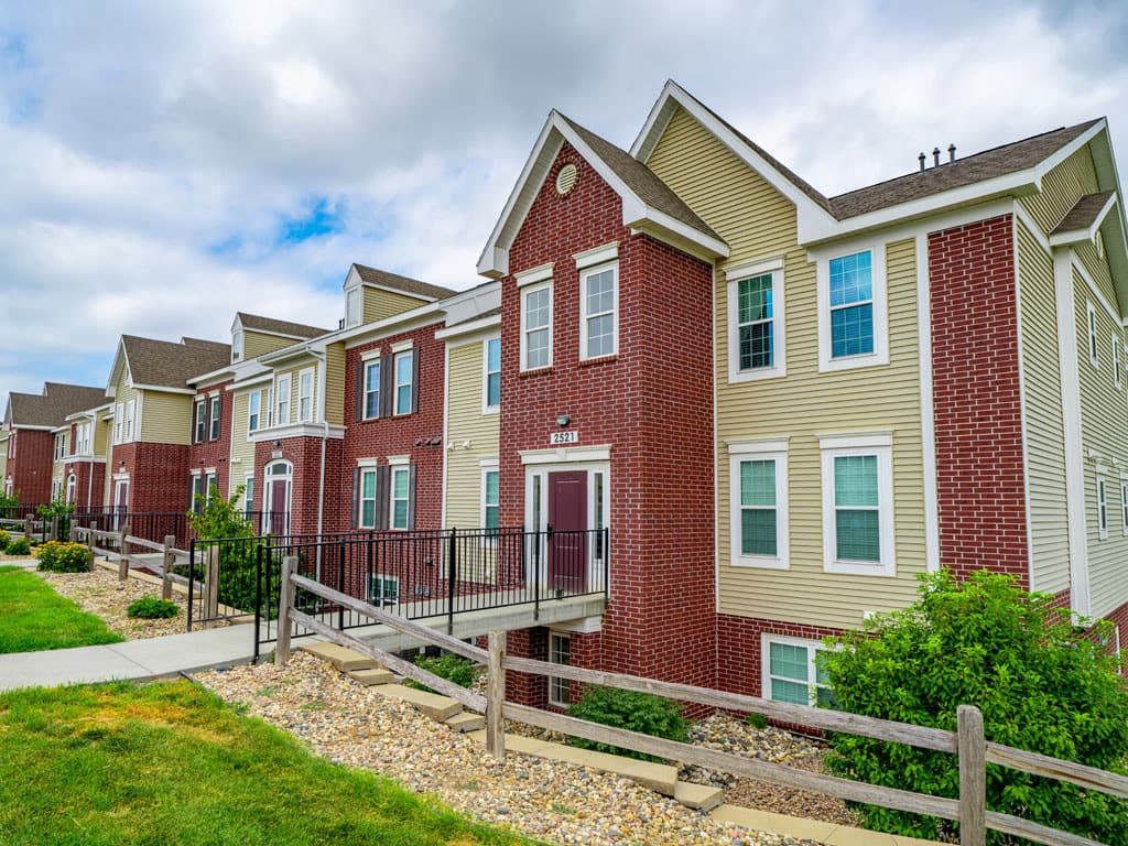Lynbrook Apartments and Townhomes 62 of 67