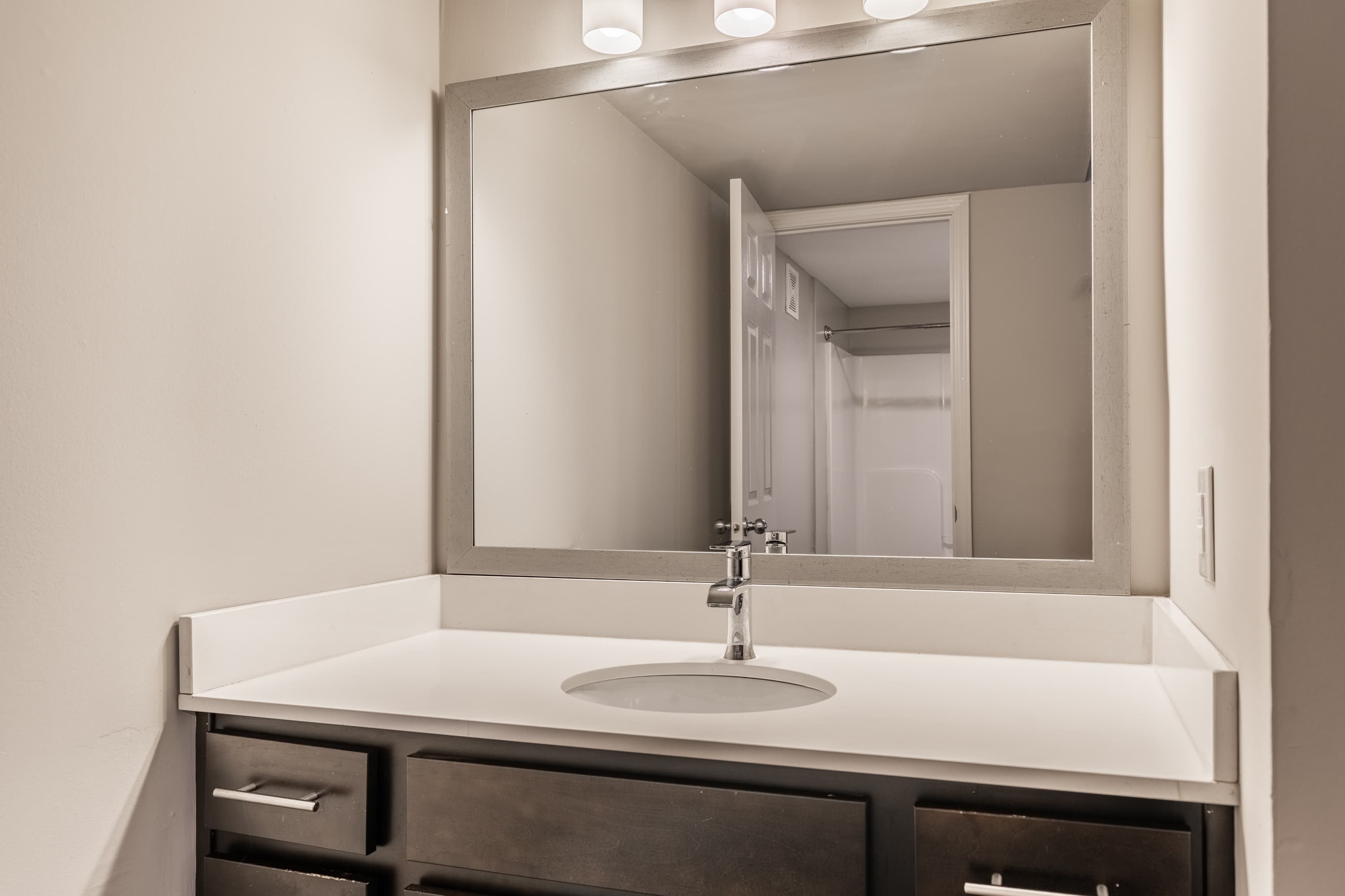 Mallard Bay Apartments 12 of 48