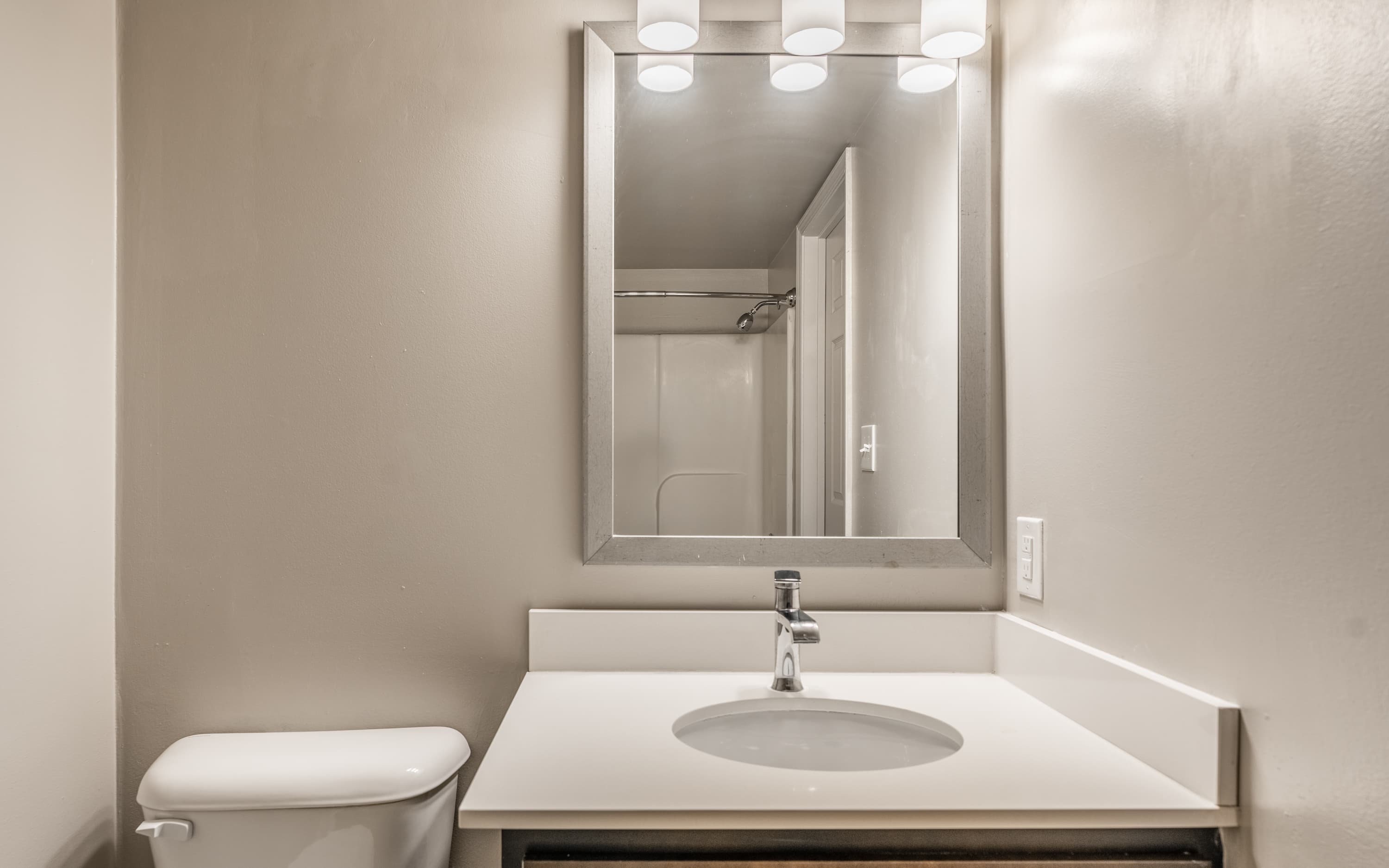 Mallard Bay Apartments 10 of 48
