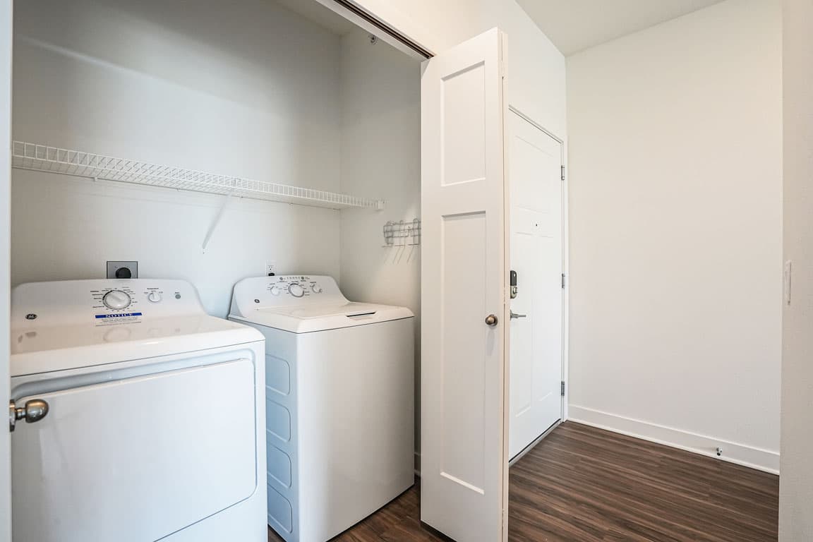 Meadowbrooke Apartment Homes 101 of 147