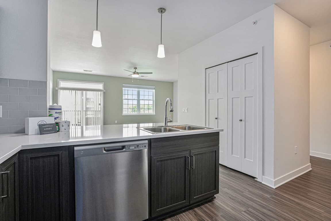 Meadowbrooke Apartment Homes 111 of 147