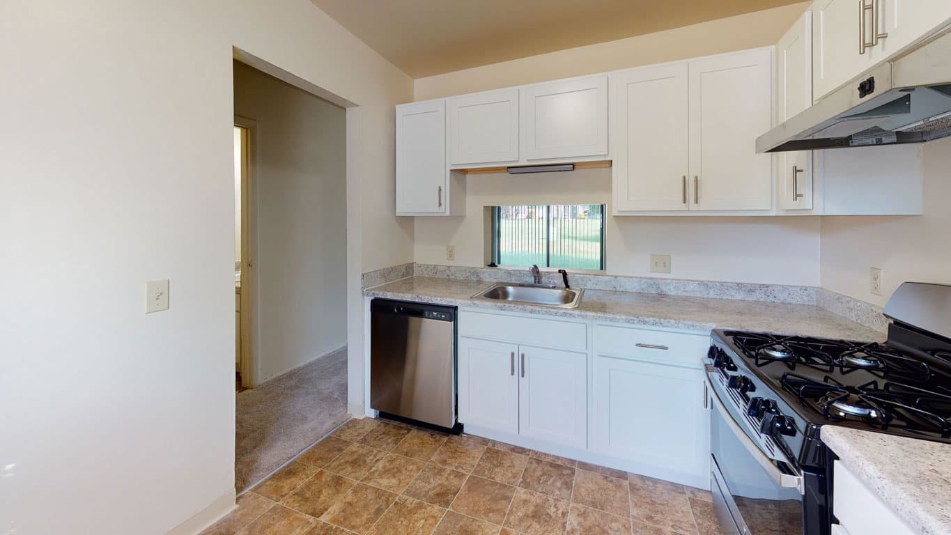 Mount Royal Townhomes 15 of 100