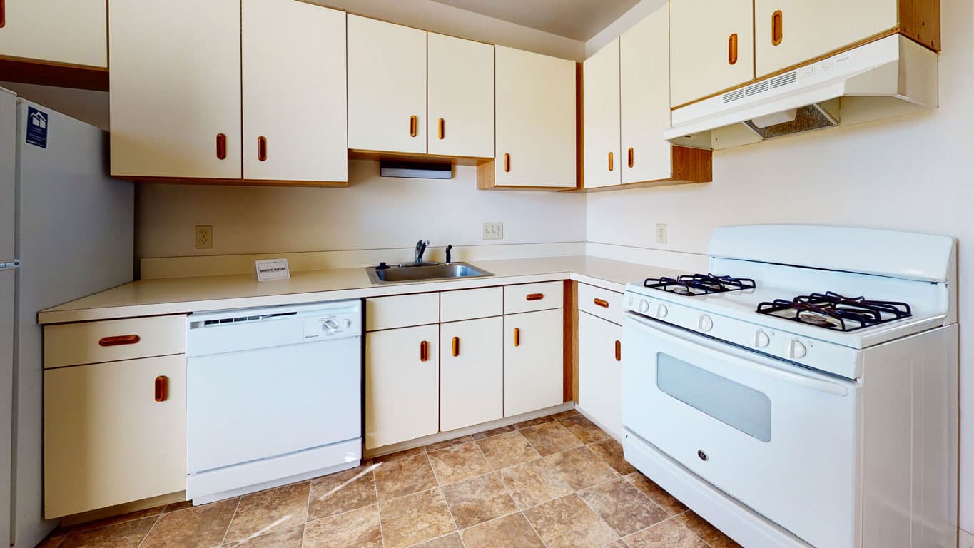 Mount Royal Townhomes 21 of 100