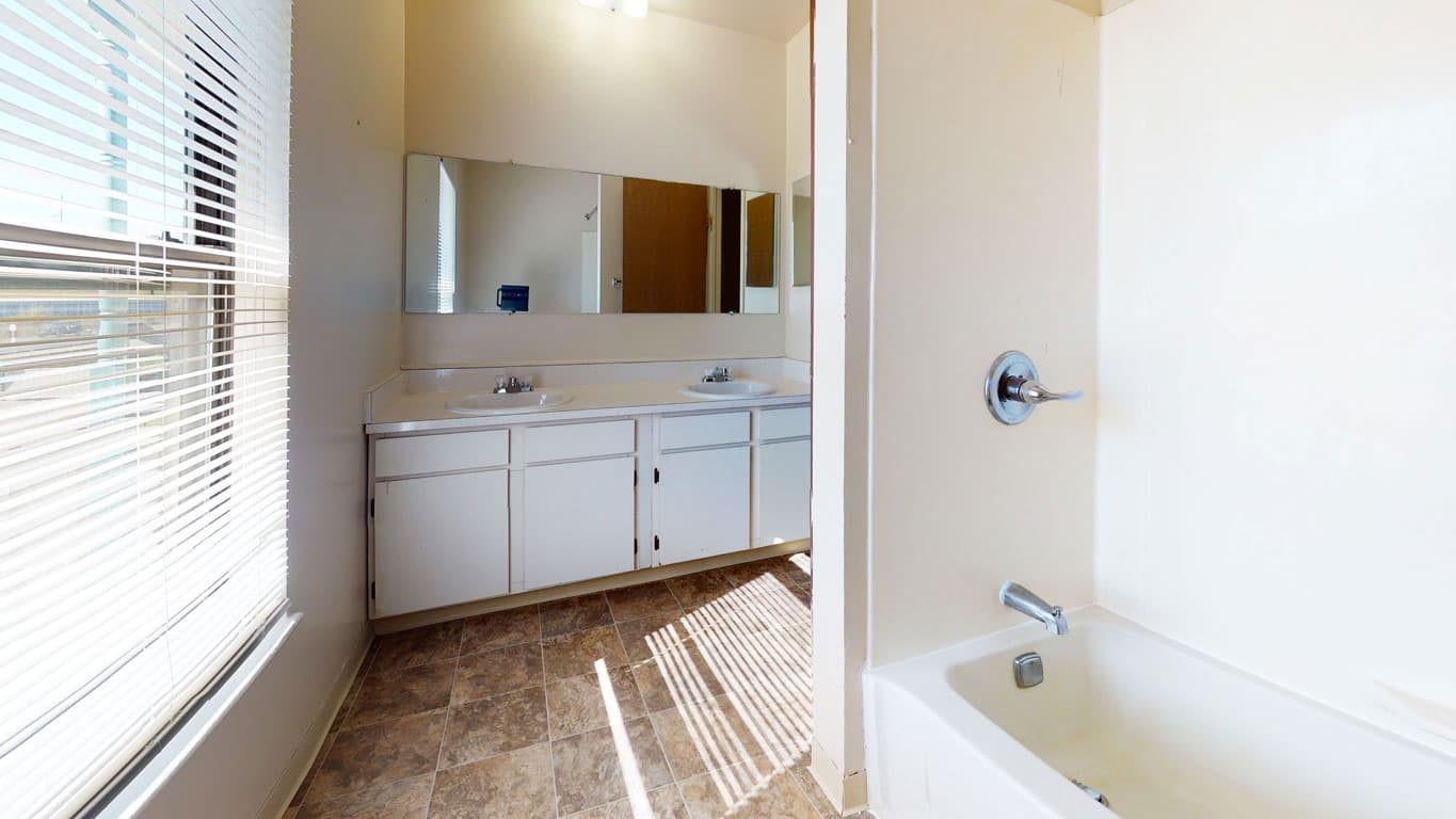 Mount Royal Townhomes 23 of 100