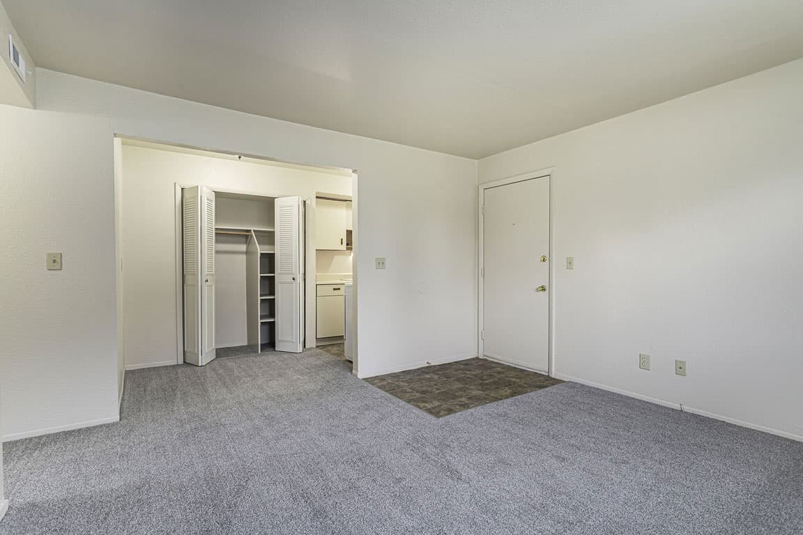 Normandy Village Apartments 15 of 52