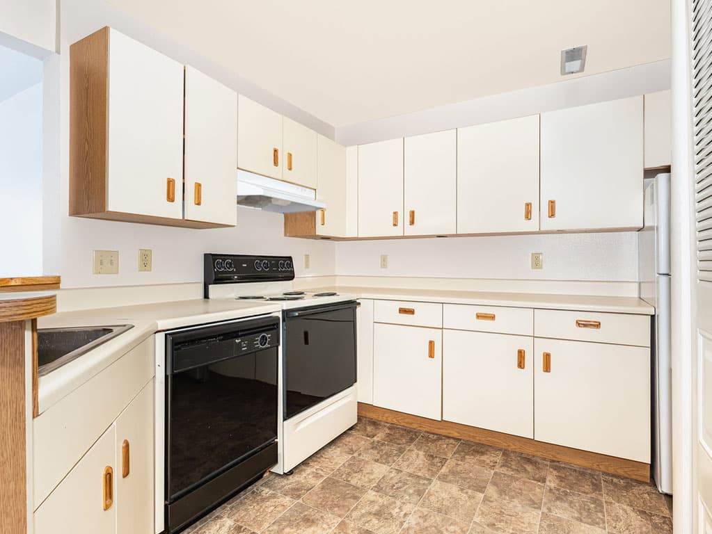 Oak Shores Apartments 14 of 63