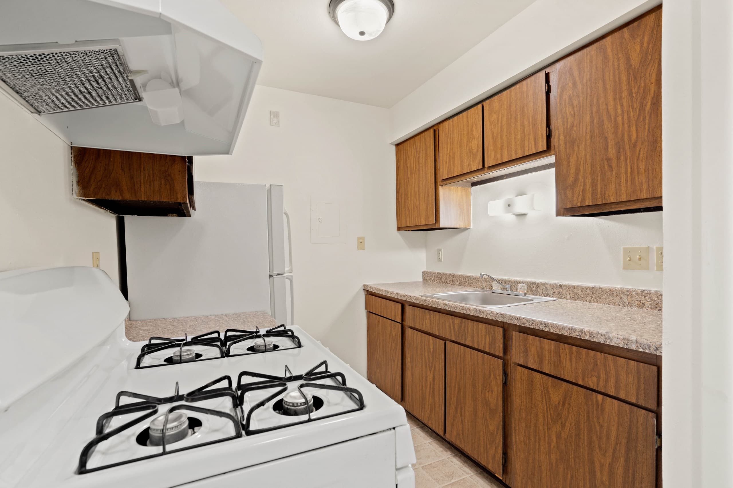 Beacon Hill and Great Oaks Apartments 6 of 29