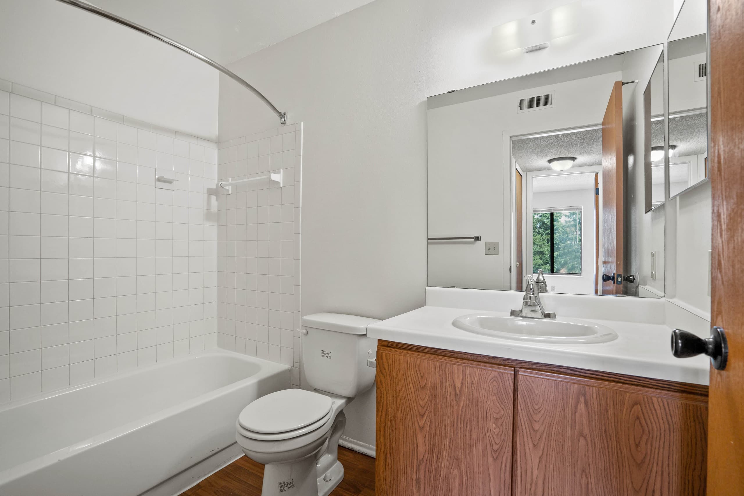 Beacon Hill and Great Oaks Apartments 8 of 29