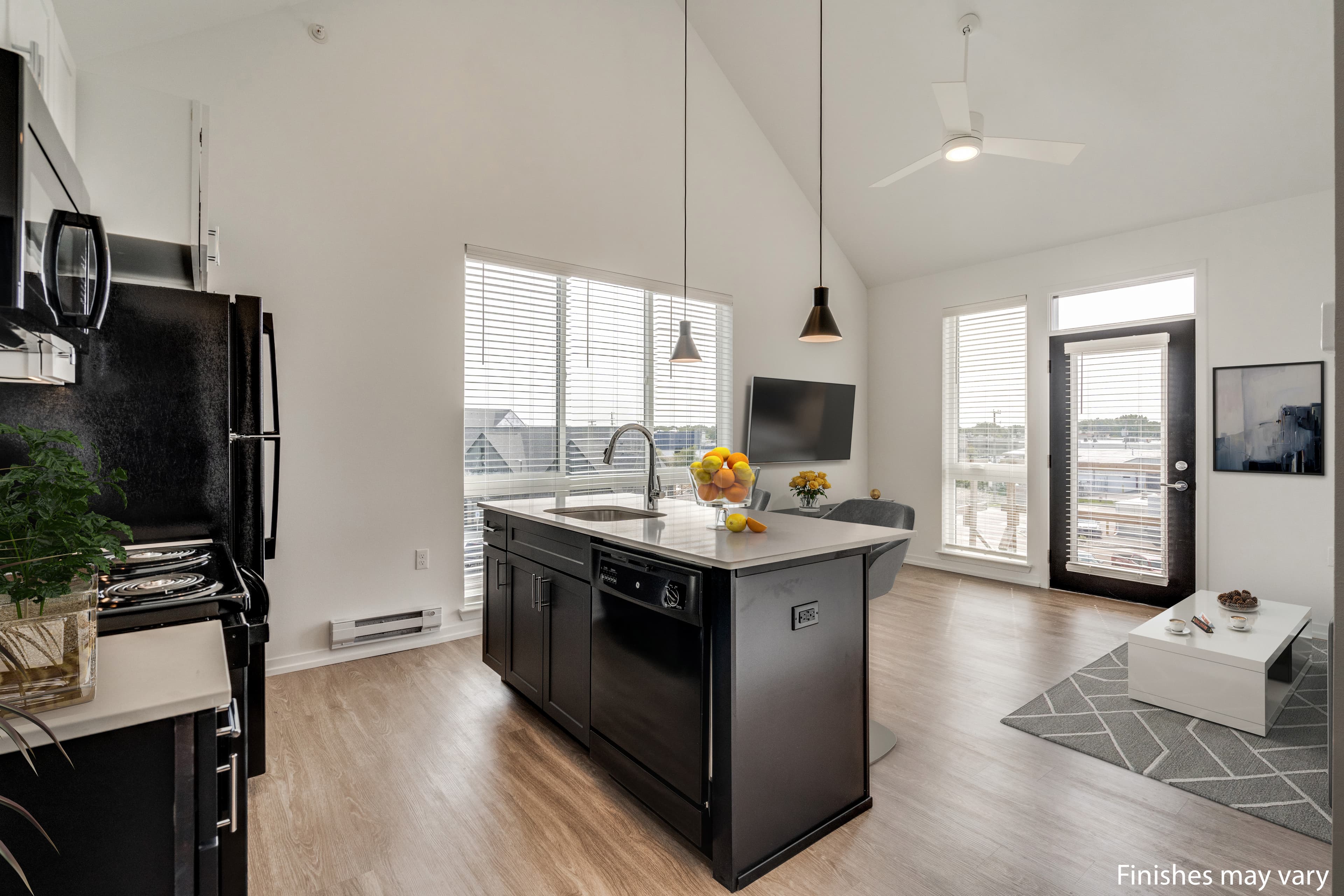 Uptown Square Apartments 20 of 38