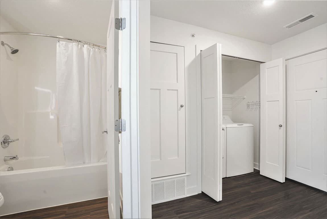 Meadowbrooke Apartment Homes 8 of 147