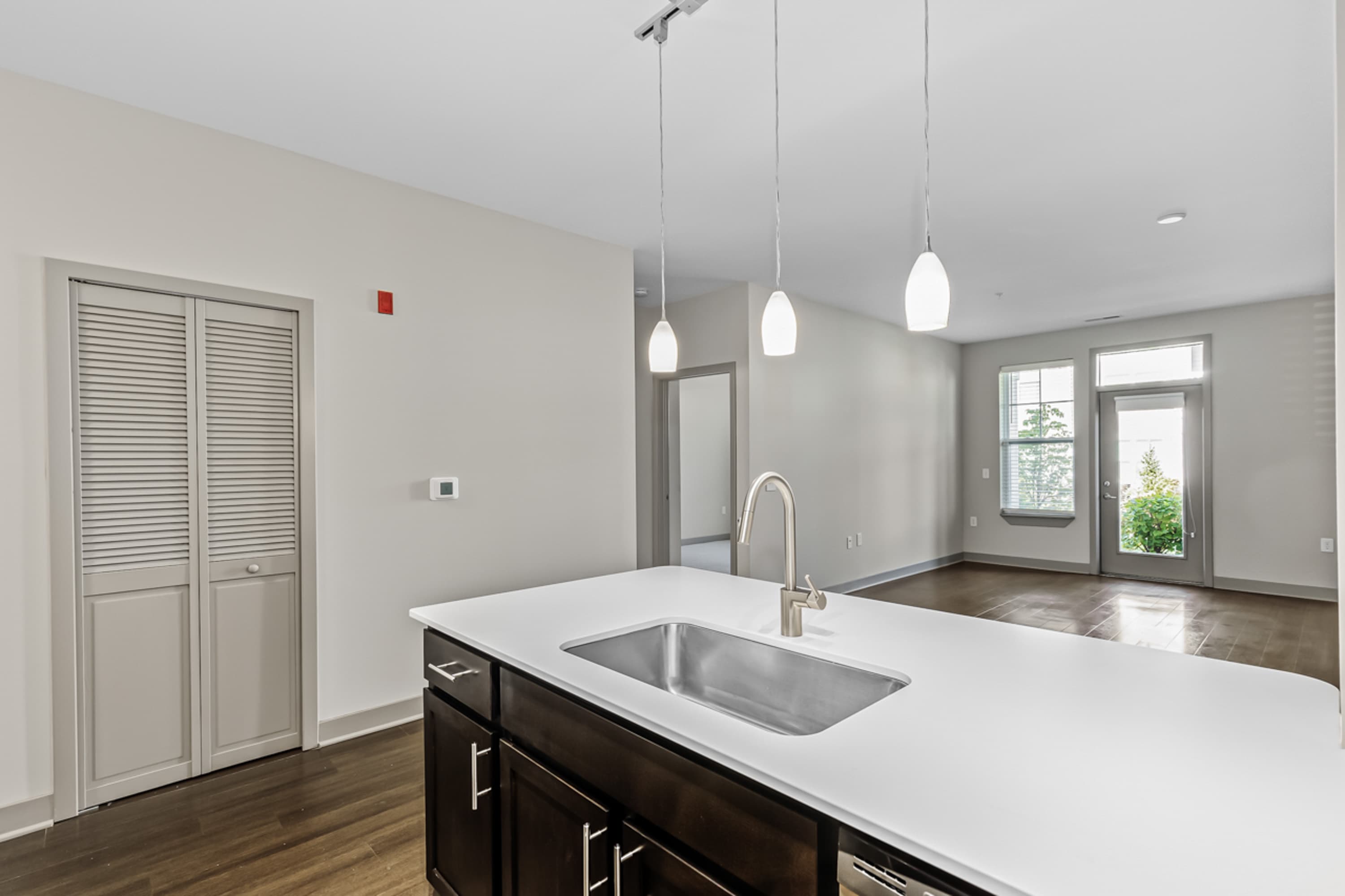 River Crossing Apartments 20 of 42